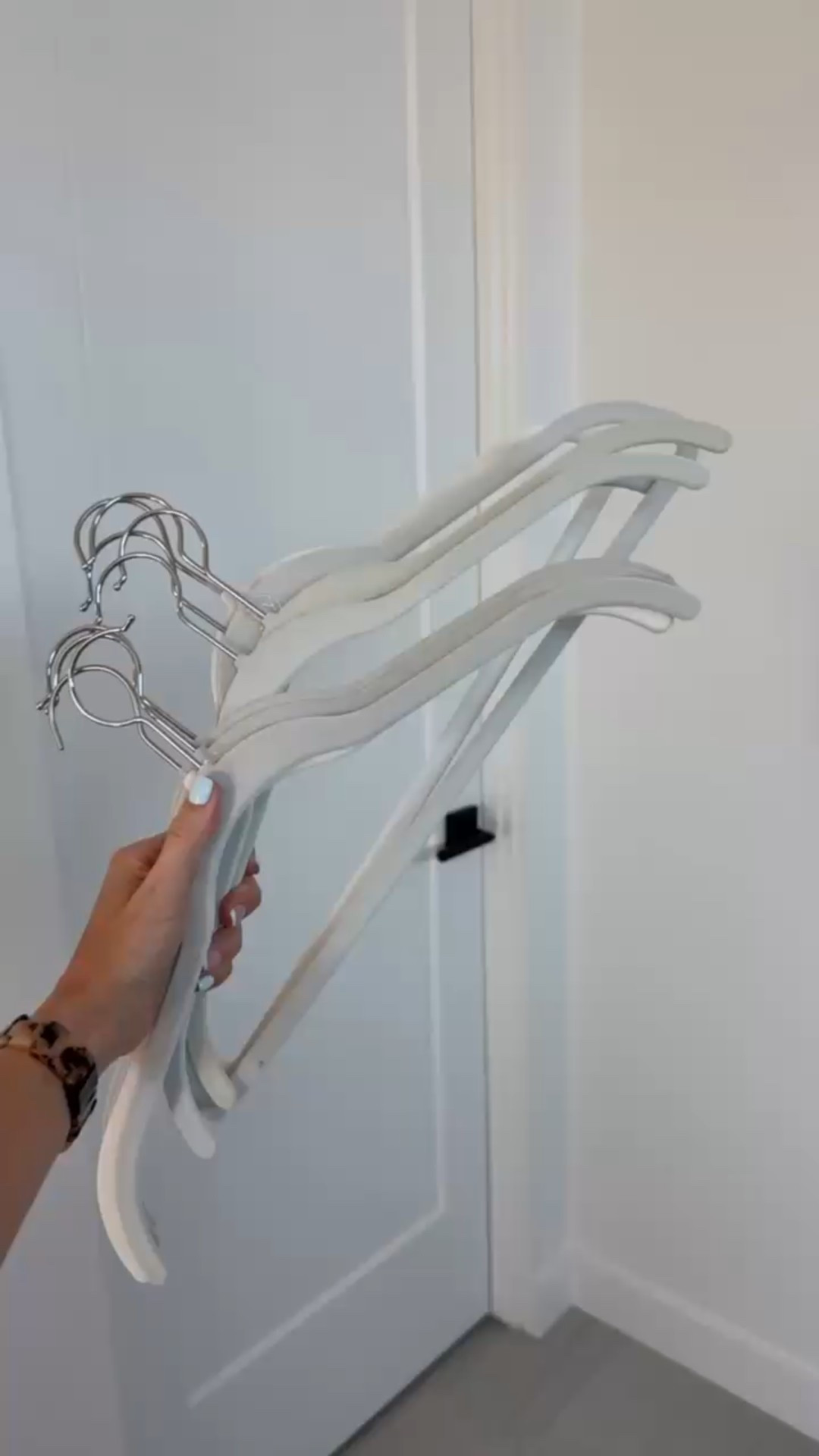 Favorite velvet hangers are on sale!!