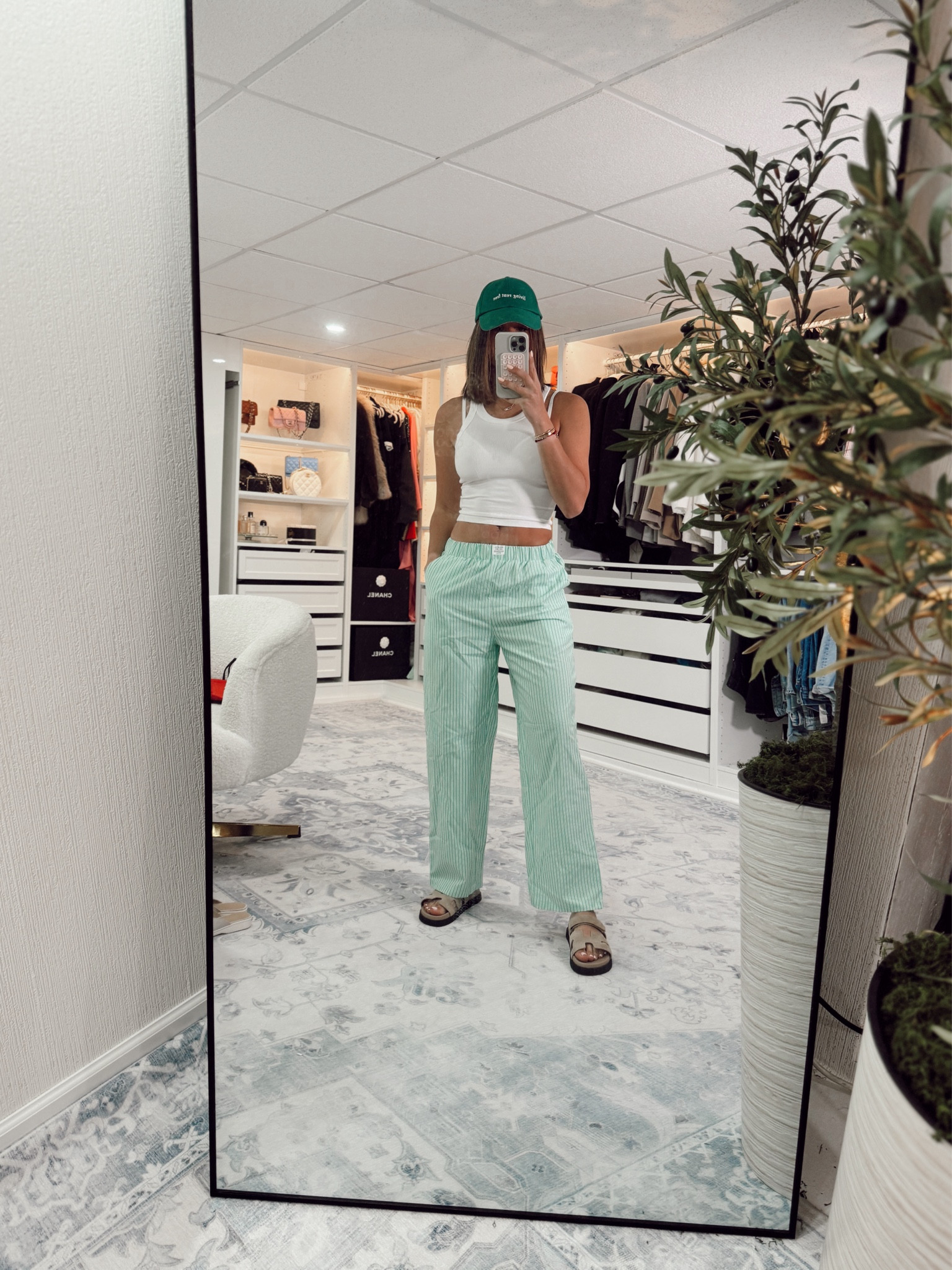 Obsessed with this trendy-comfy outfit 

European fashion, amazon fashion 

#LTKFindsUnder50 #LTKStyleTip