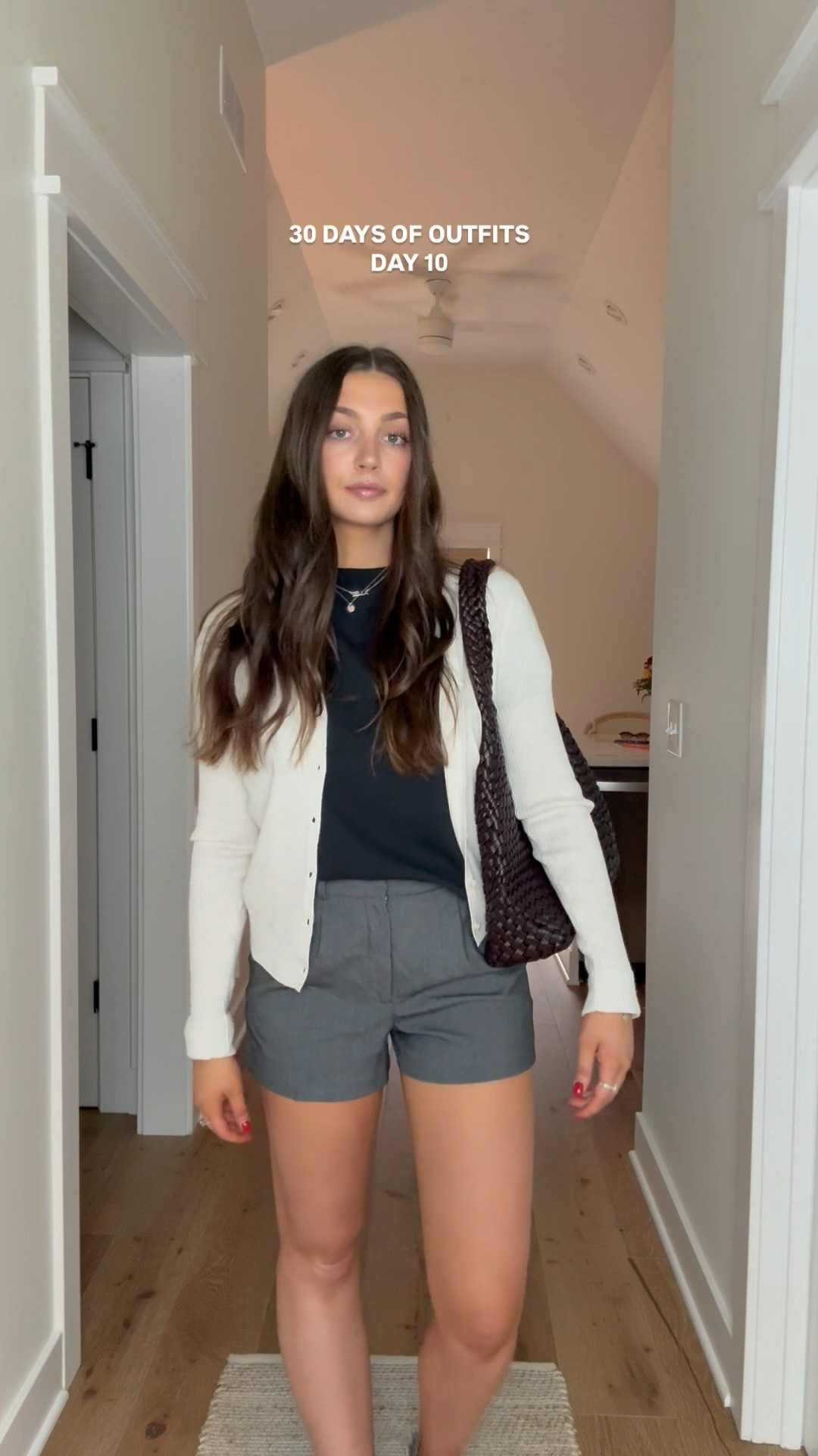 Love this cutie little fall look! These shoes are my new staple for September! 

#LTKSeasonal #LTKShoeCrush #LTKStyleTip