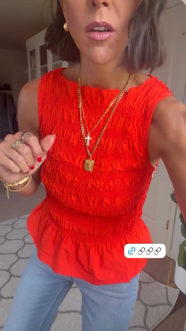 These $14 Walmart jeans are AMAZING! I’m 5’5 and in my true size 0. Size xs in top

#LTKootd #LTKgrwm #LTKmomlife