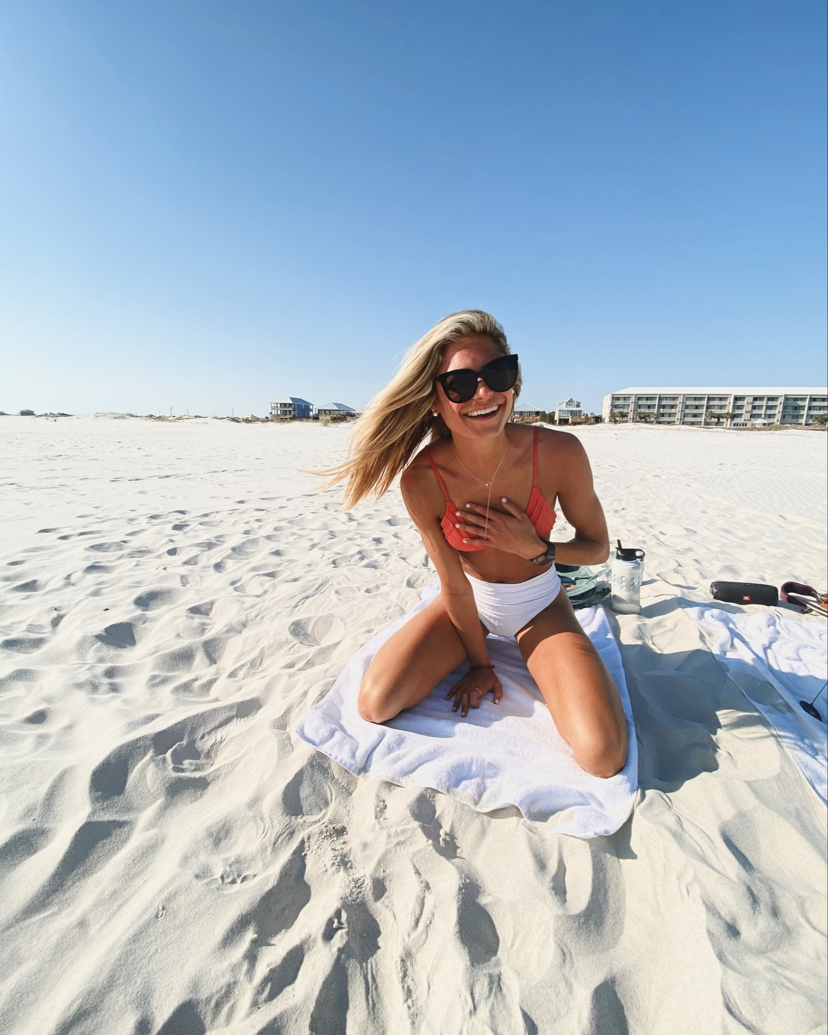 These are my mom shades ☀️🕶️

#LTKtravel #LTKswim #LTKfindsunder50