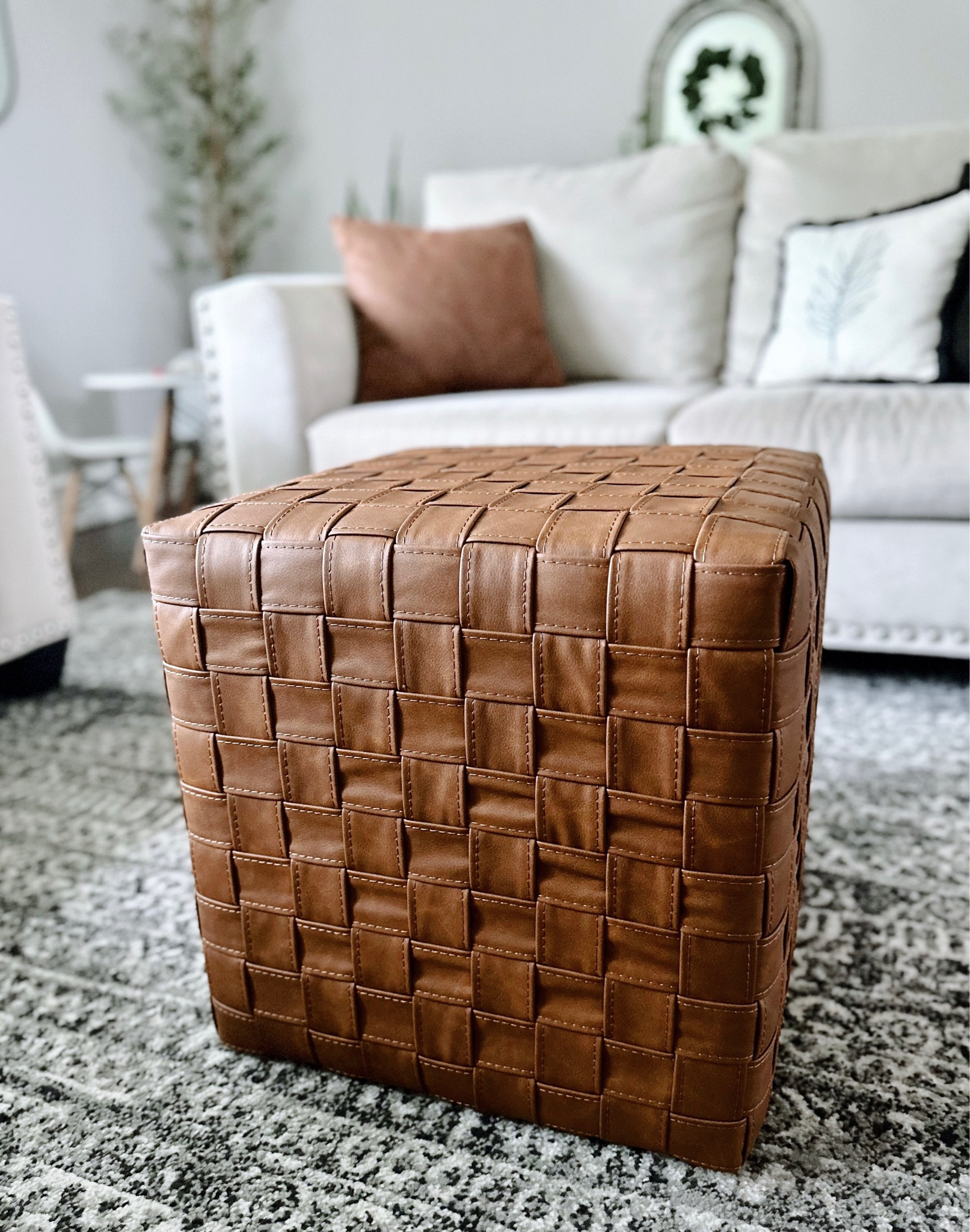 Leather cube deals ottoman pottery barn