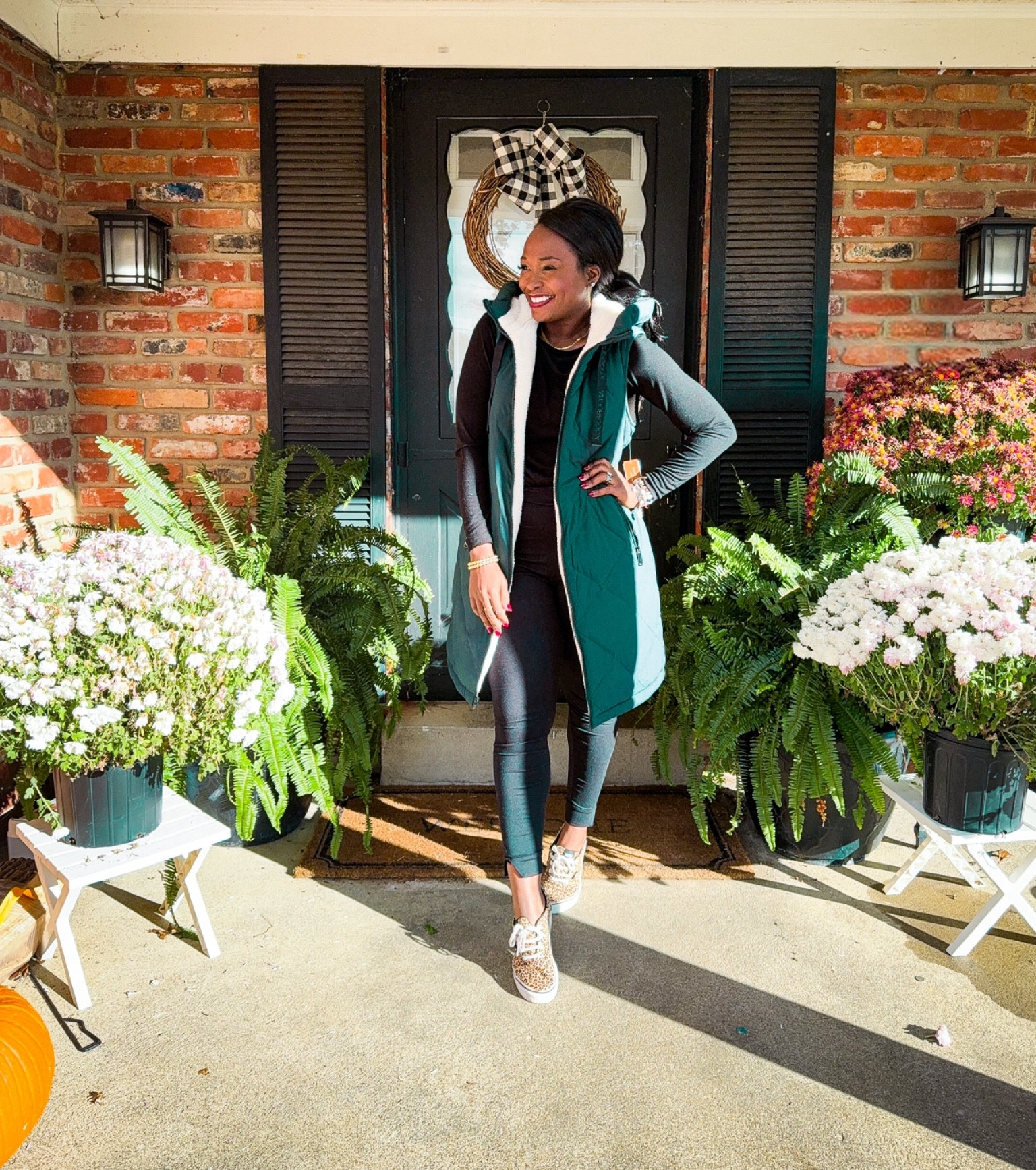 The Reversible Quilted Puffer to Sherpa Long Midweight Vest ya never knew ya needed til now!!  
I’ve been on the hunt for something like this for a while, I saw a instagram ad of this cute vest at Costco Canada 🇨🇦 ( why I follow that account I don’t know😂) I couldn’t find the specific link or anything….. so me being the fashion detective 🕵️‍♀️ I am… the hunt was on! FOUND IT, not only at one place but two places!! It comes in Green, Tan, Blush, and Black!! It’s made by Koolaburra (by Ugg) 🙌
Let’s just say it’s even better in person…. And under $100.00 😉
Ready for some girl math……
“It’s reversible it’s like you are getting two vest for the price of one”🤣😝🤷🏽‍♀️


#LTKsalealert #LTKfamily #LTKfindsunder100