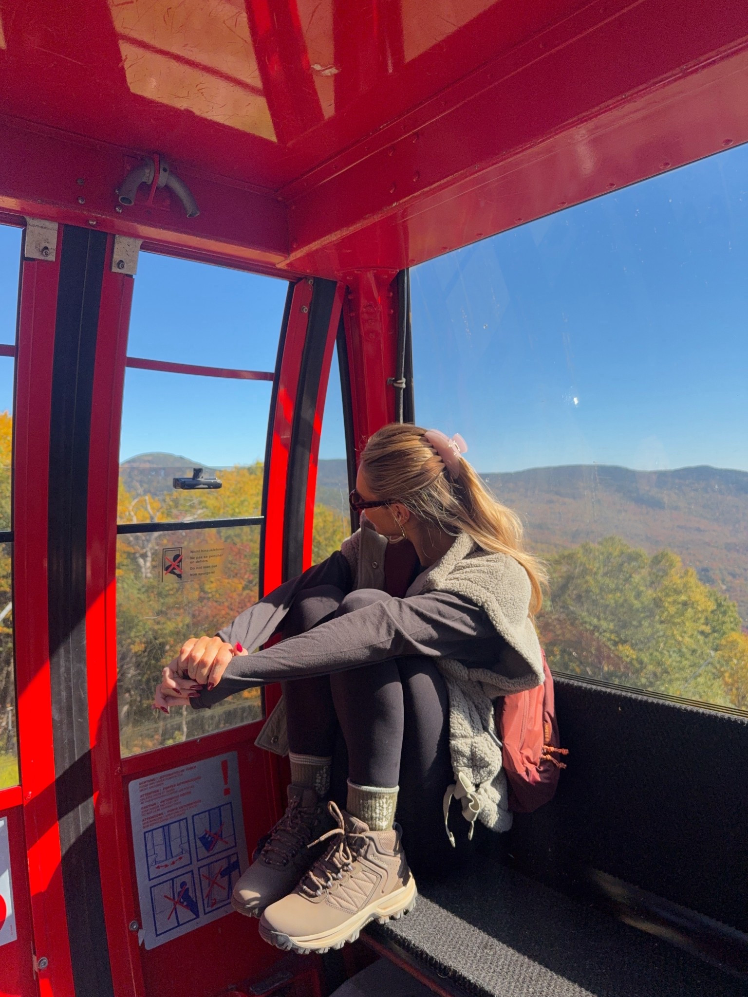 Stowe fit day 1!!!!! Typically wear a small on everything- medium if I want it oversized 

#LTKTravel #LTKSeasonal #LTKFallSale