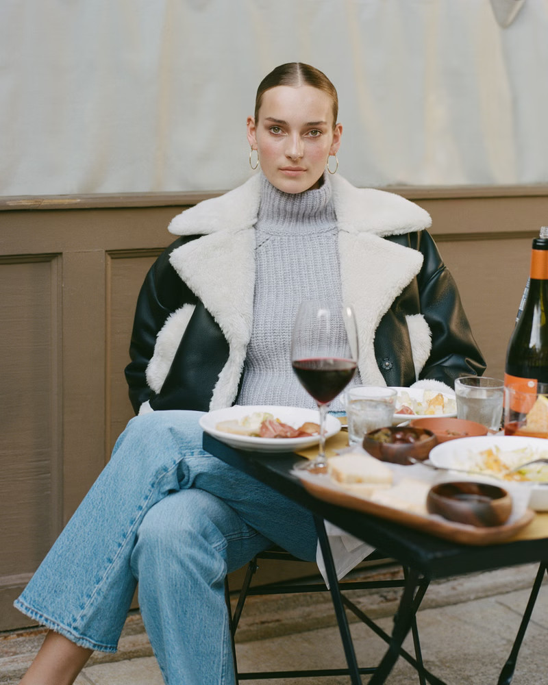 Oversized Short Sherpa-Lined Vegan Leather Coat | Abercrombie & Fitch (US)