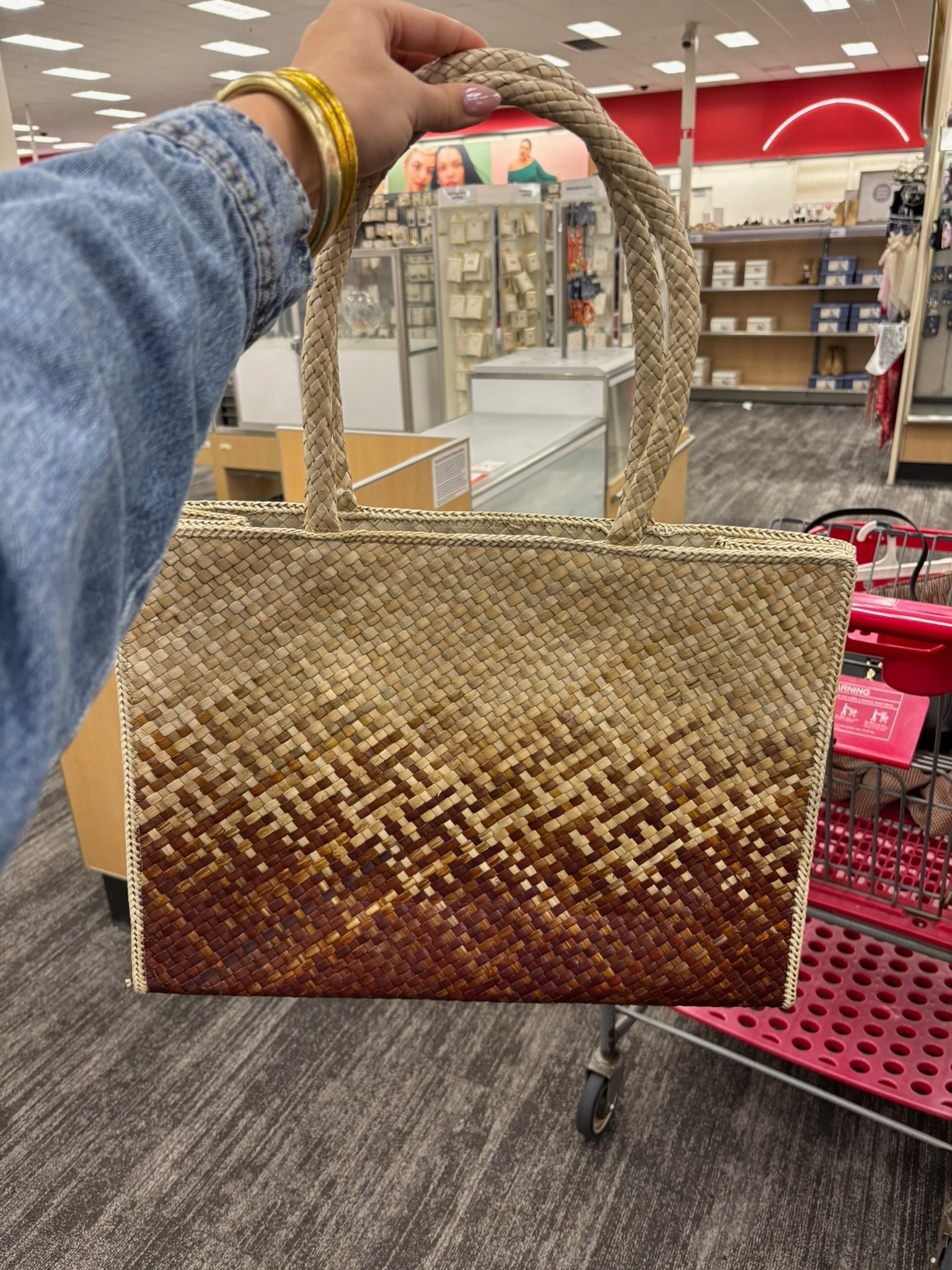 The perfect sized beach or pool bag!!!☀️🌴 + the quality is so good!!!!

Beach, bag, summer, spring, spring break, vacation

#LTKSeasonal #LTKTravel