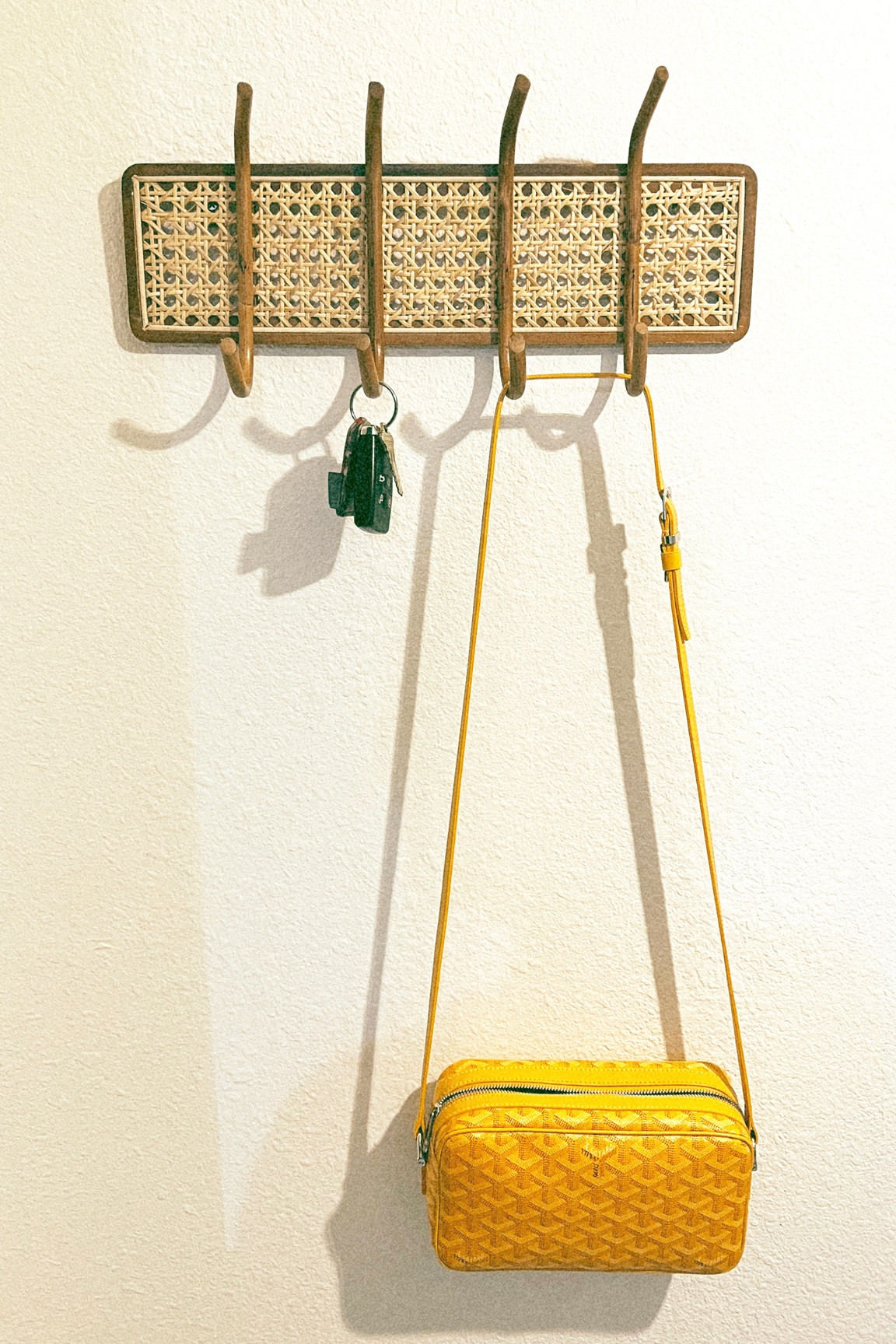 🫶🏻☀️💛 #entryway #keyholder #entrance #h&m #h&mhome #homefinds 

#LTKhome