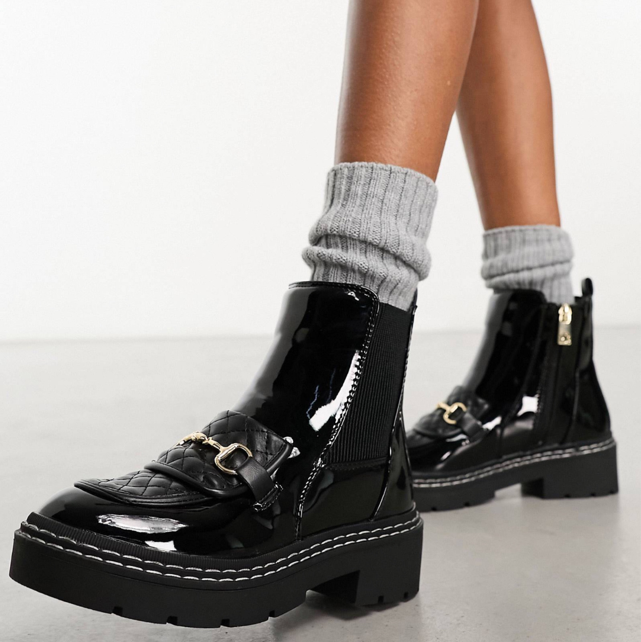 River Island quilted loafer boot in black

#LTKover40 #LTKshoecrush #LTKstyletip