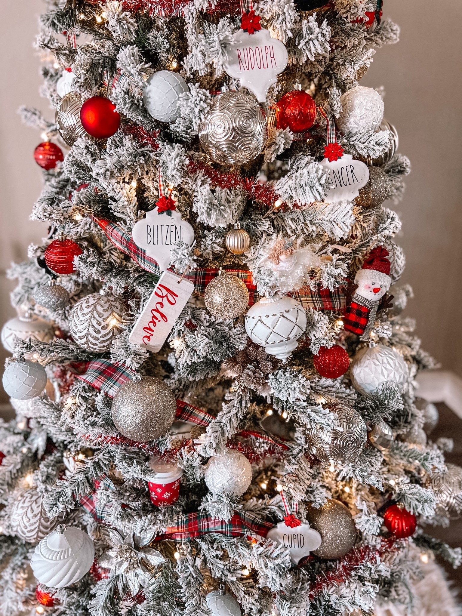 Christmas tree decor!

#LTKHoliday #LTKSeasonal #LTKHome