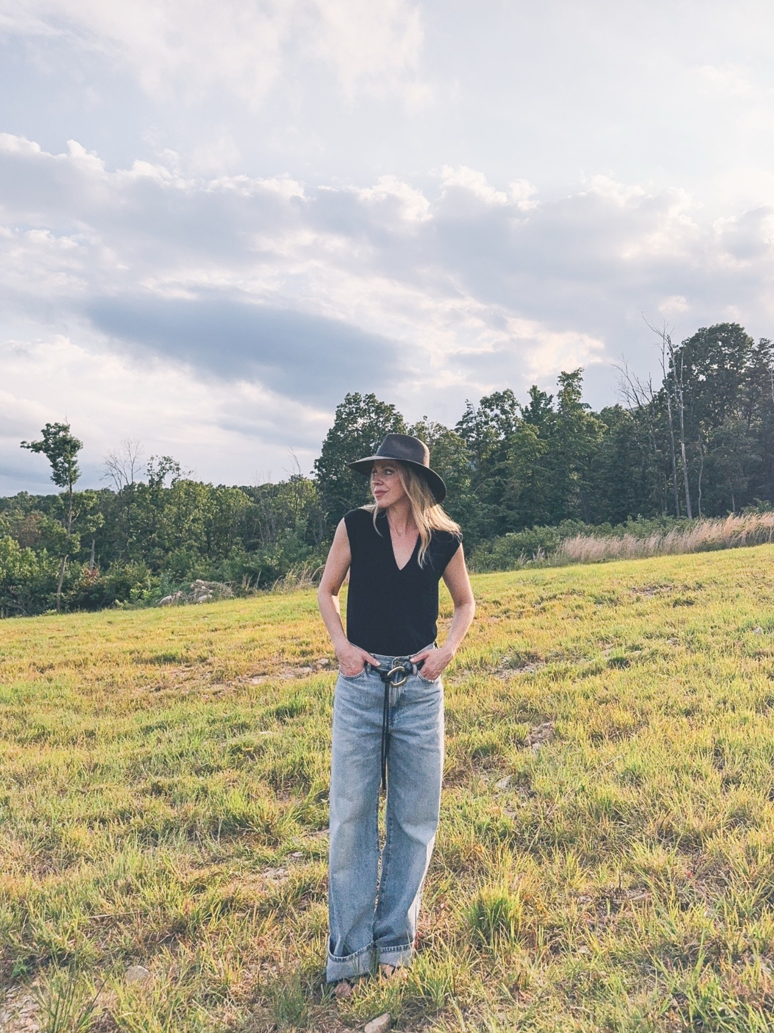 Casual summer outfit, country concert, @Zara cuffed baggy jeans

#LTKSeasonal #LTKOver40