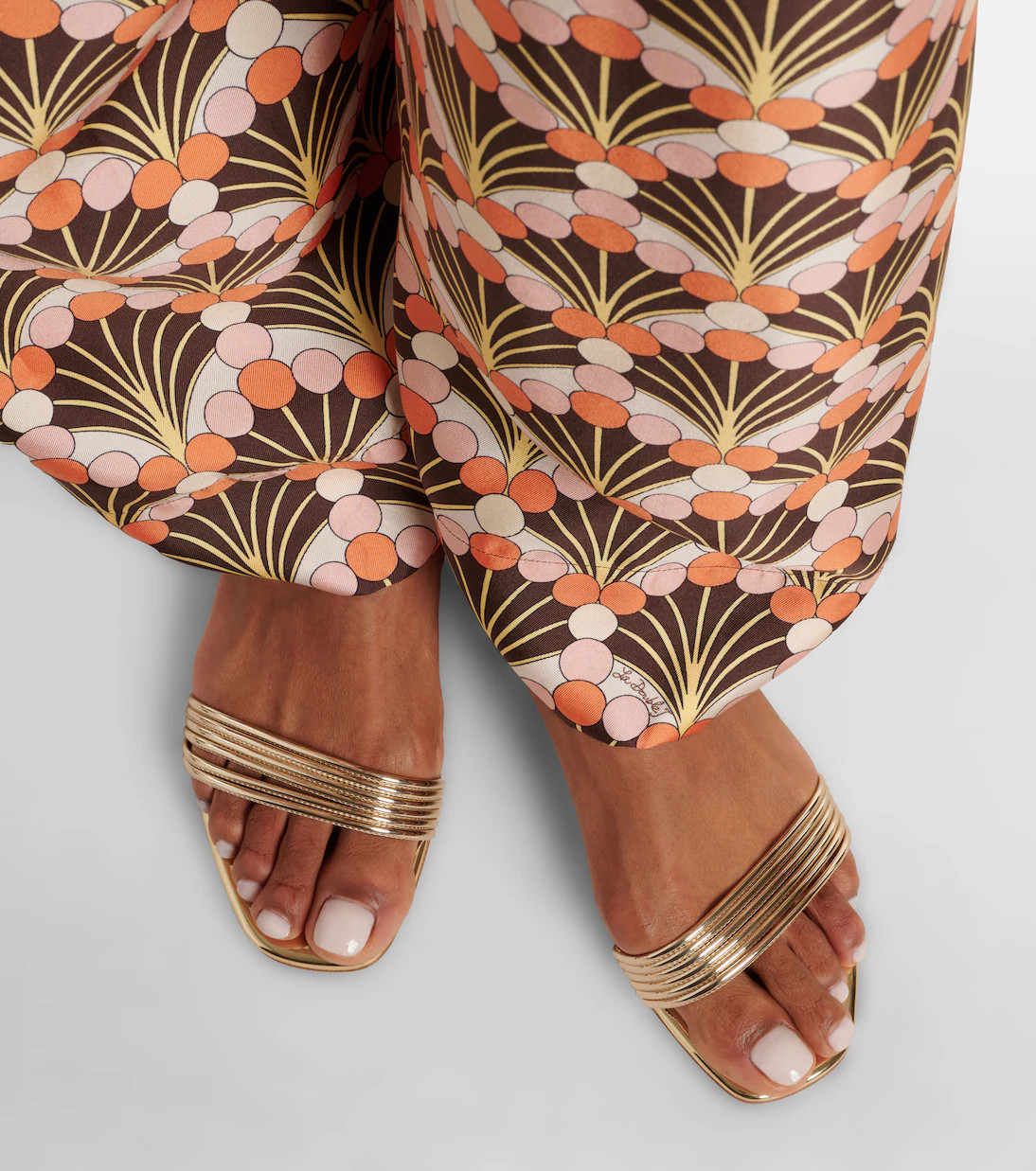 Sway mirrored leather sandals in gold - Aquazzura | Mytheresa | Mytheresa (INTL)