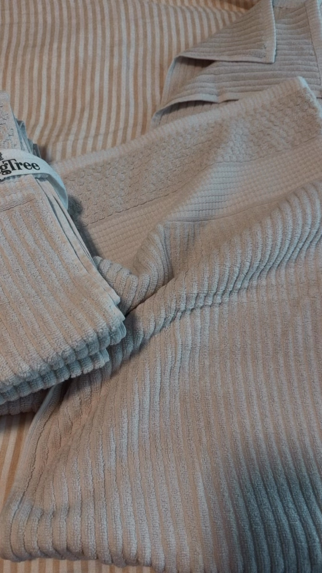 Amazon finds
Home finds
Towels
Travel essentials 

#LTKHome #LTKSaleAlert #LTKSpringSale