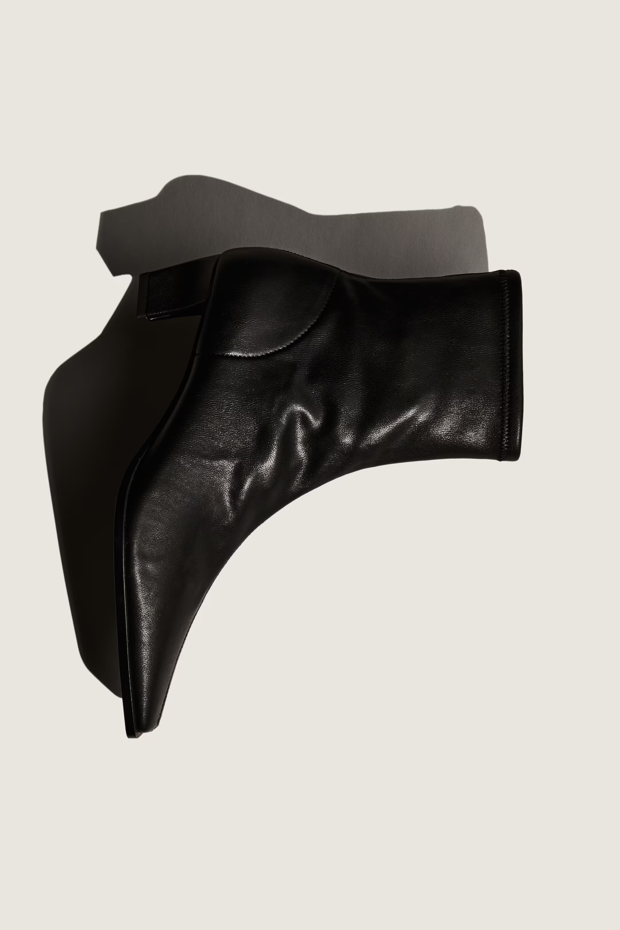 Pointed ankle boots - Low heel - Black - Ladies | H&M GB | H&M (UK, MY, IN, SG, PH, TW, HK)