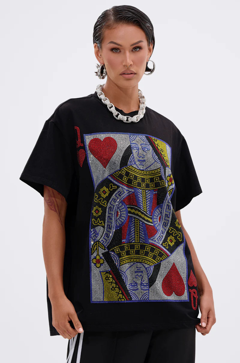 THE REAL QUEEN OF HEARTS OVERSIZED TEE | AKIRA