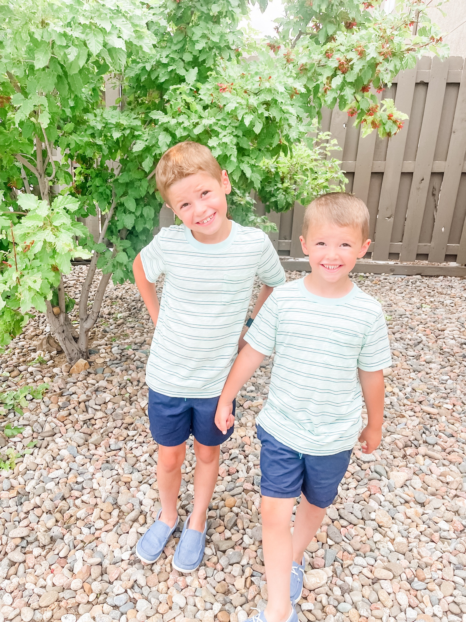 Outfit of the Day | Boy’s Clothing

** make sure to click FOLLOW ⬆️⬆️⬆️ so you never miss a post ❤️❤️

📱➡️ simplylauradee.com

toddler | kids | toddler clothing | toddler outfit | pajamas | jammies  | toddler toys | kids clothing | carters | old navy | target | target finds | walmart | walmart finds | amazon | found it on amazon | amazon finds | cat and jack | school uniforms | bamboo pajamas | play clothes 

#LTKShoeCrush #LTKFamily #LTKKids