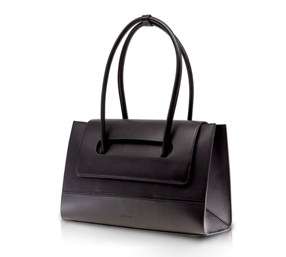 I am so impressed with this tote! 

#LTKworkwear #LTKtravel #LTKMostLoved