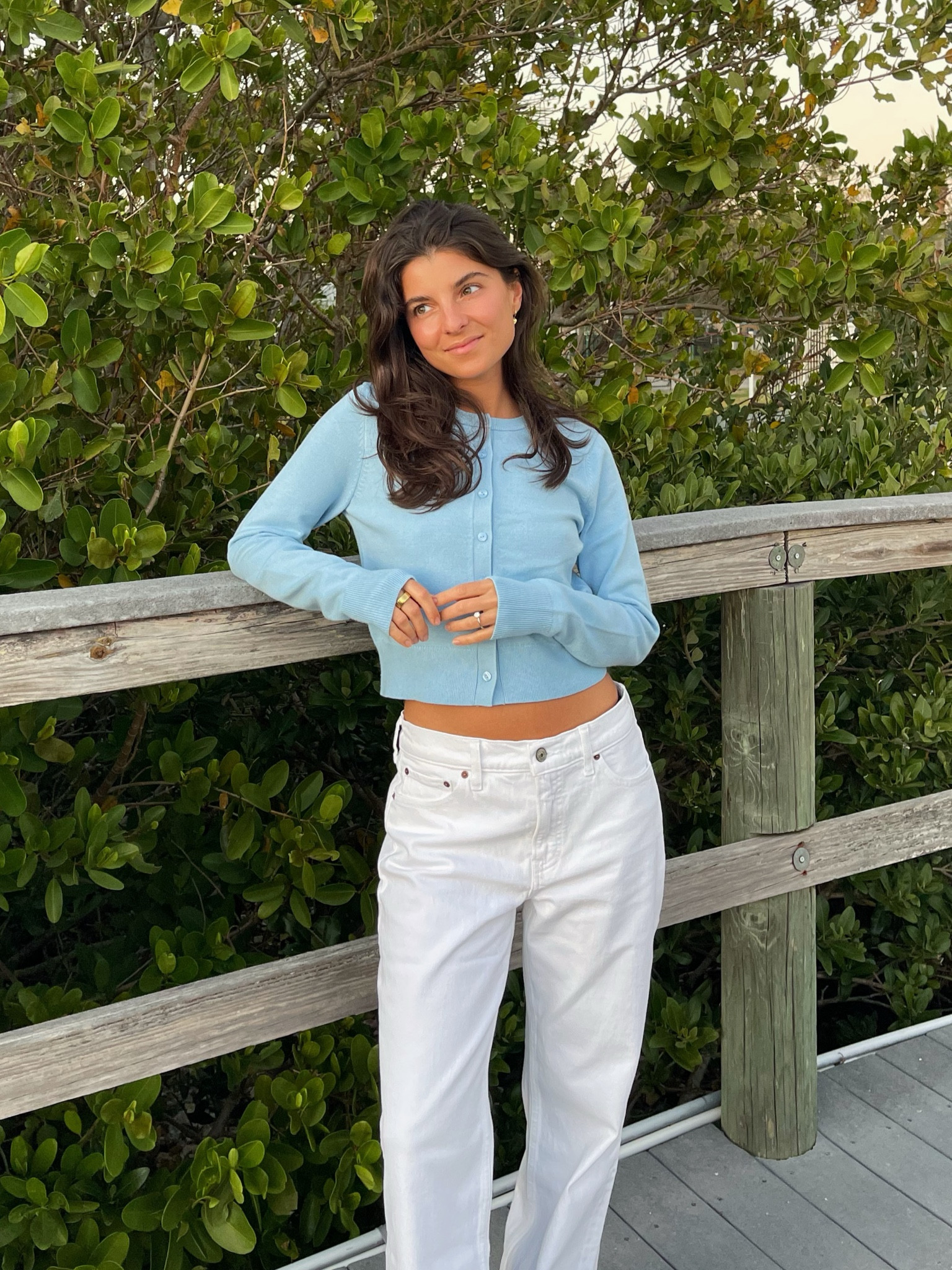 code AFVIVIANE for stackable 15% off! currently all denim is 30% off and almost everything else is 20% 
Wearing xs in cardigan & 25 extra short in jeans (I think true size 24 extra short would’ve been great too!) @abercrombie #abercrombiestyle #abercrombiepartner

#LTKFindsUnder100 #LTKPetite #LTKSaleAlert