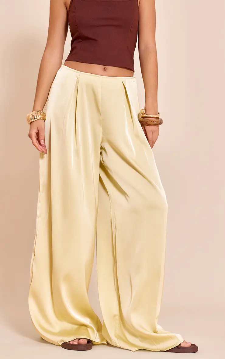 Lemon Pleated Satin Wide Leg Trousers | PrettyLittleThing UK