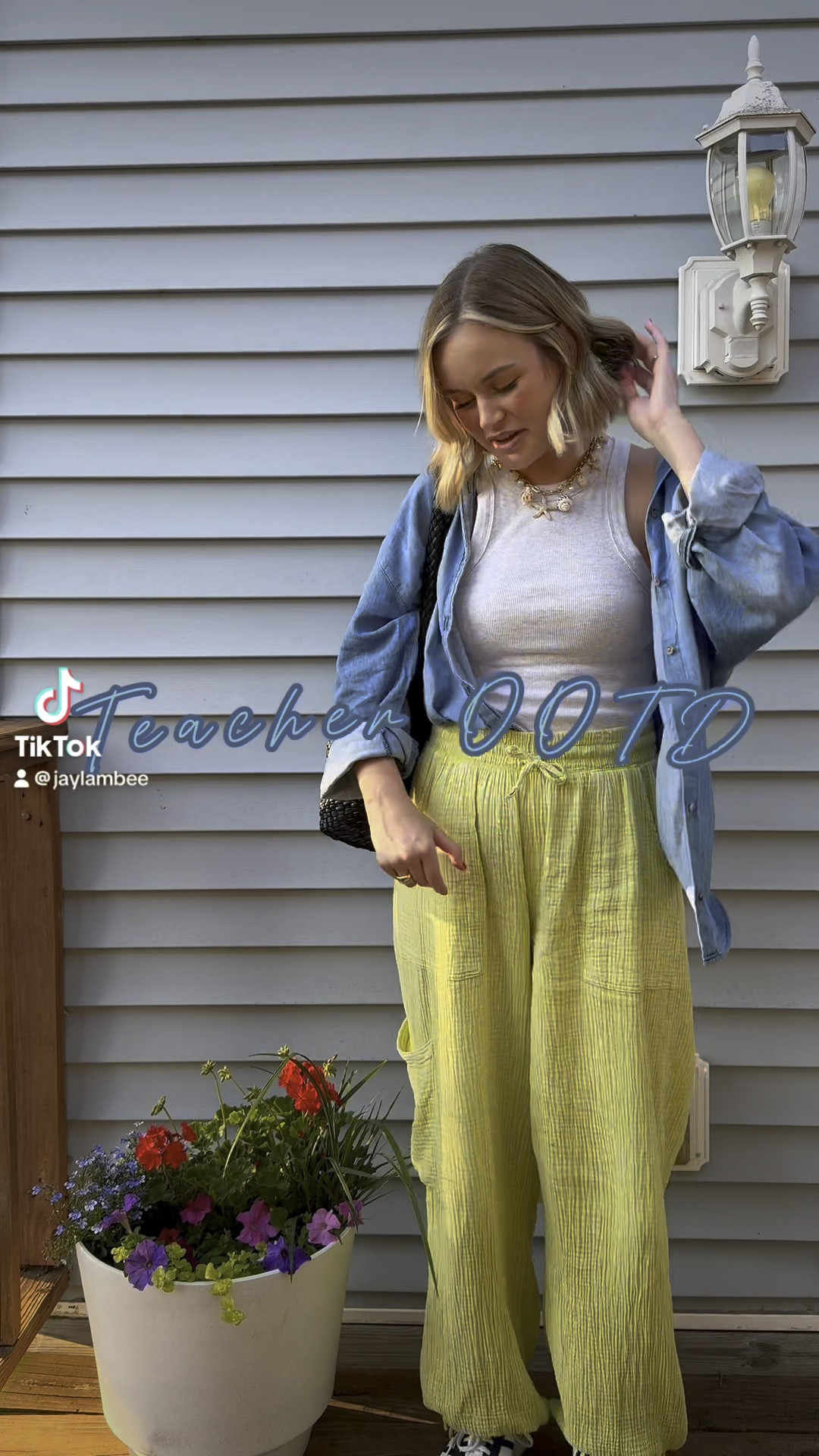 If only I could link these pants!! So cute🤩 

#LTKbeauty #LTKfindsunder50 #LTKstyletip