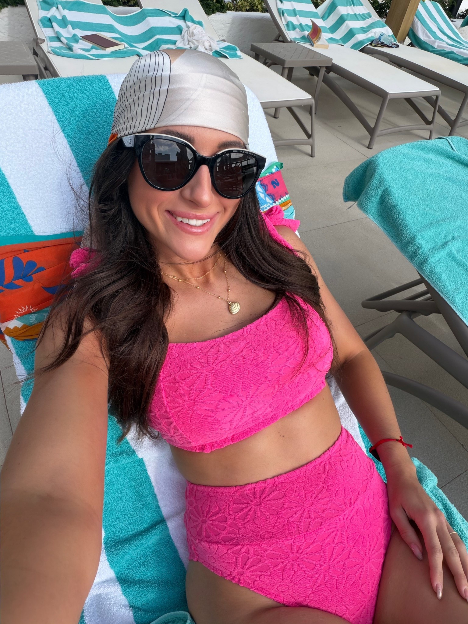 Pool Day 3!


#LTKSwim #LTKdayinmylife #LTKTravel