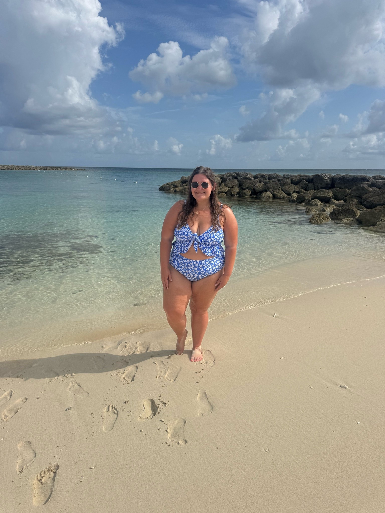 My new favorite swim suit is this blue shein bikini. It covers all the right spots and is curvy girl approved. I’m 5’1 and a size 16 wearing a 3x. I sized up from my true size and it fits perfect!

#LTKootd #LTKMidsize #LTKPlusSize