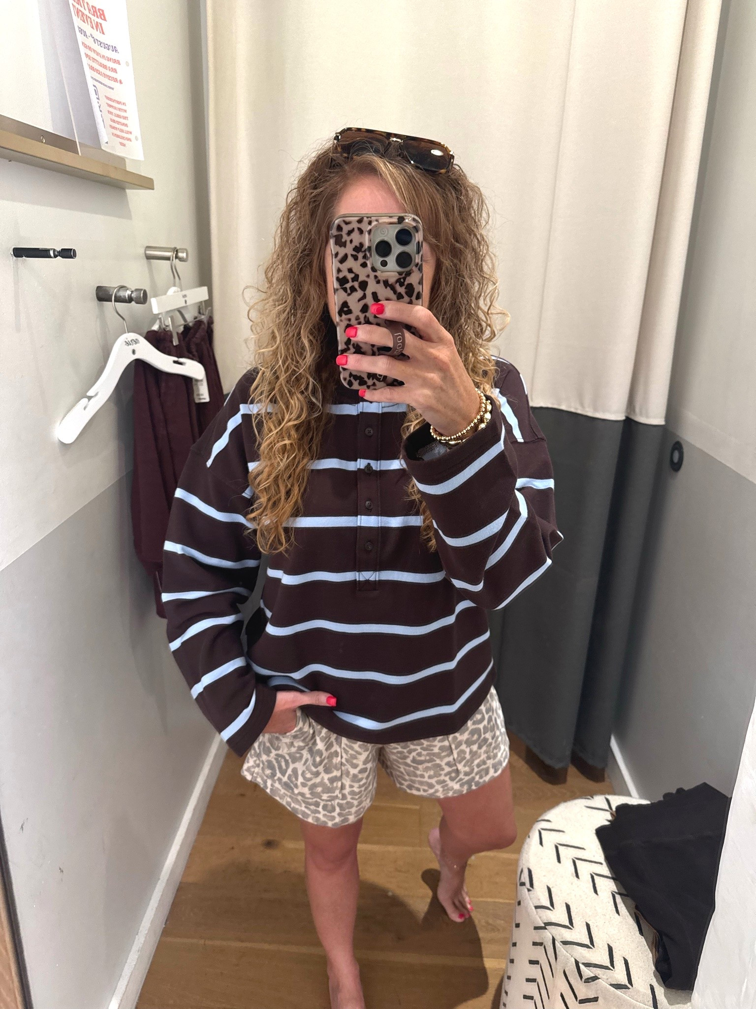 Aerie✨ new arrivals / transition to fall outfits 

Fall outfit / over 40 style 

#aerie @Aerie 

Top- size medium 
Shorts- small

#LTKgrwm #LTKootd #LTKOver40
