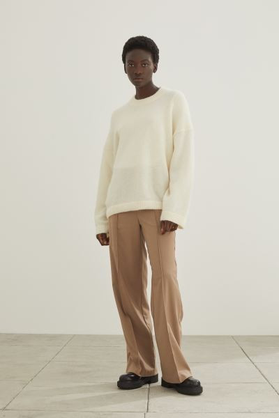 Jumper in a soft, fluffy knit containing some mohair and wool. Loose fit with low dropped shoulde... | H&M (UK, MY, IN, SG, PH, TW, HK)