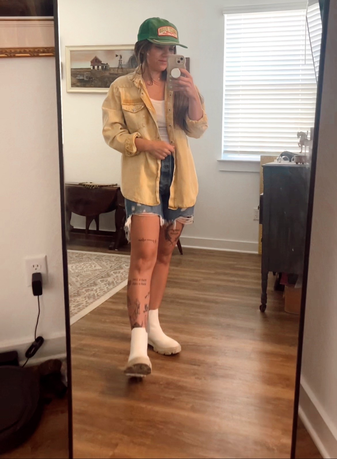 Everything not tagged as the exact item was thrifted 🧡