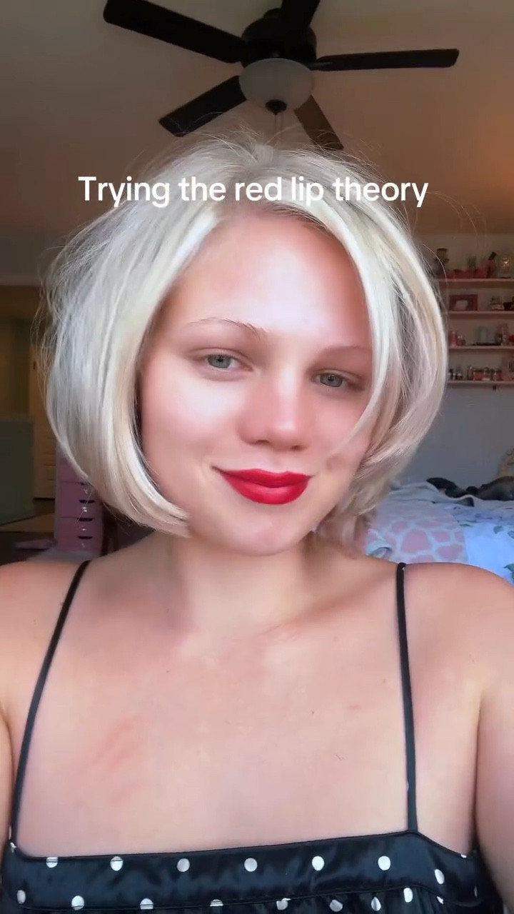 Iconic red lip❤️💋💄

#fashion #redlip #lipstick #makeup #redliptheory #lipstick #redlipstick