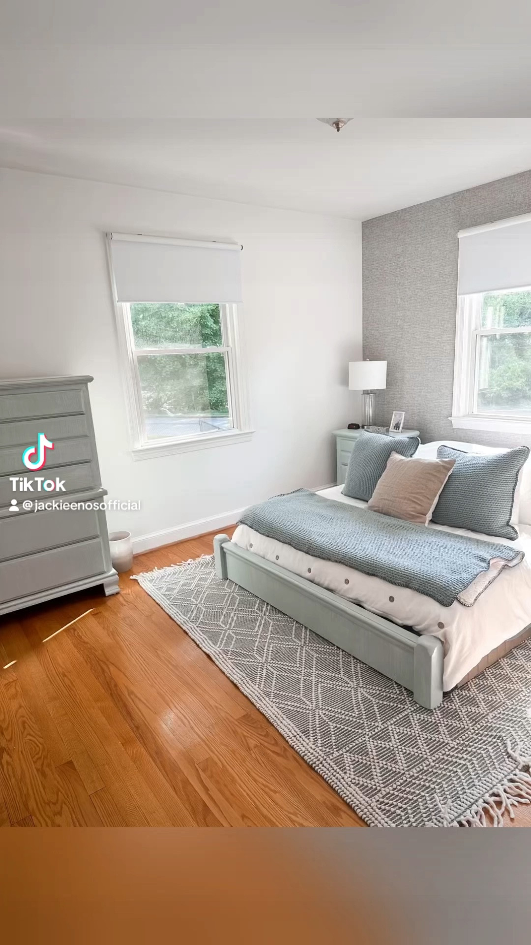 Part 4 furniture makeover #fauxlinen 

#LTKHome #LTKStyleTip #LTKOver40