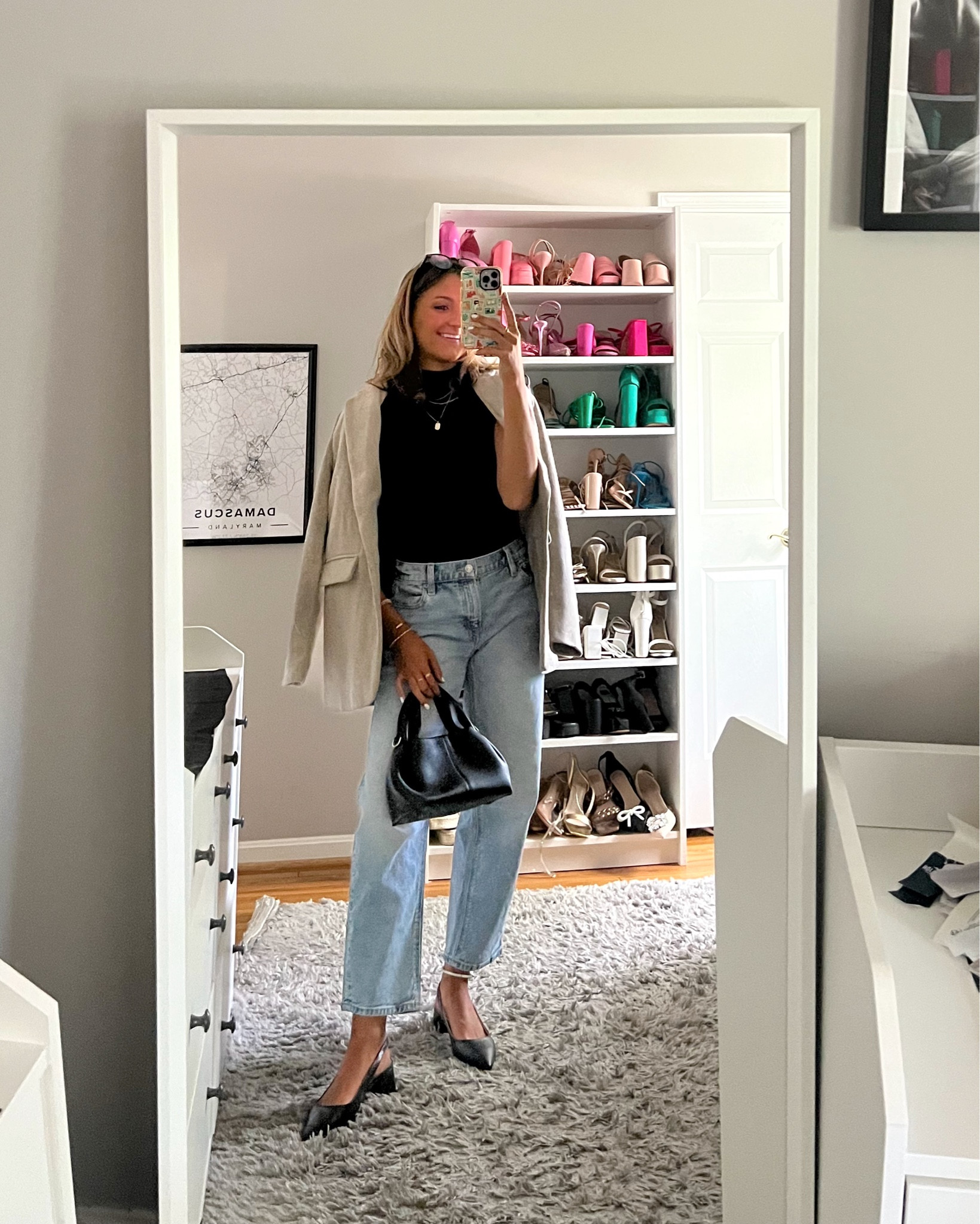 business casual outfit ideas from American Eagle. these preppy pieces make for the cutest office outfit! 👩🏼‍🏫💕

wearing a 000R in the barrel jeans (I’m 5’2) and a XS in the sweater tank and a S in the blazer 