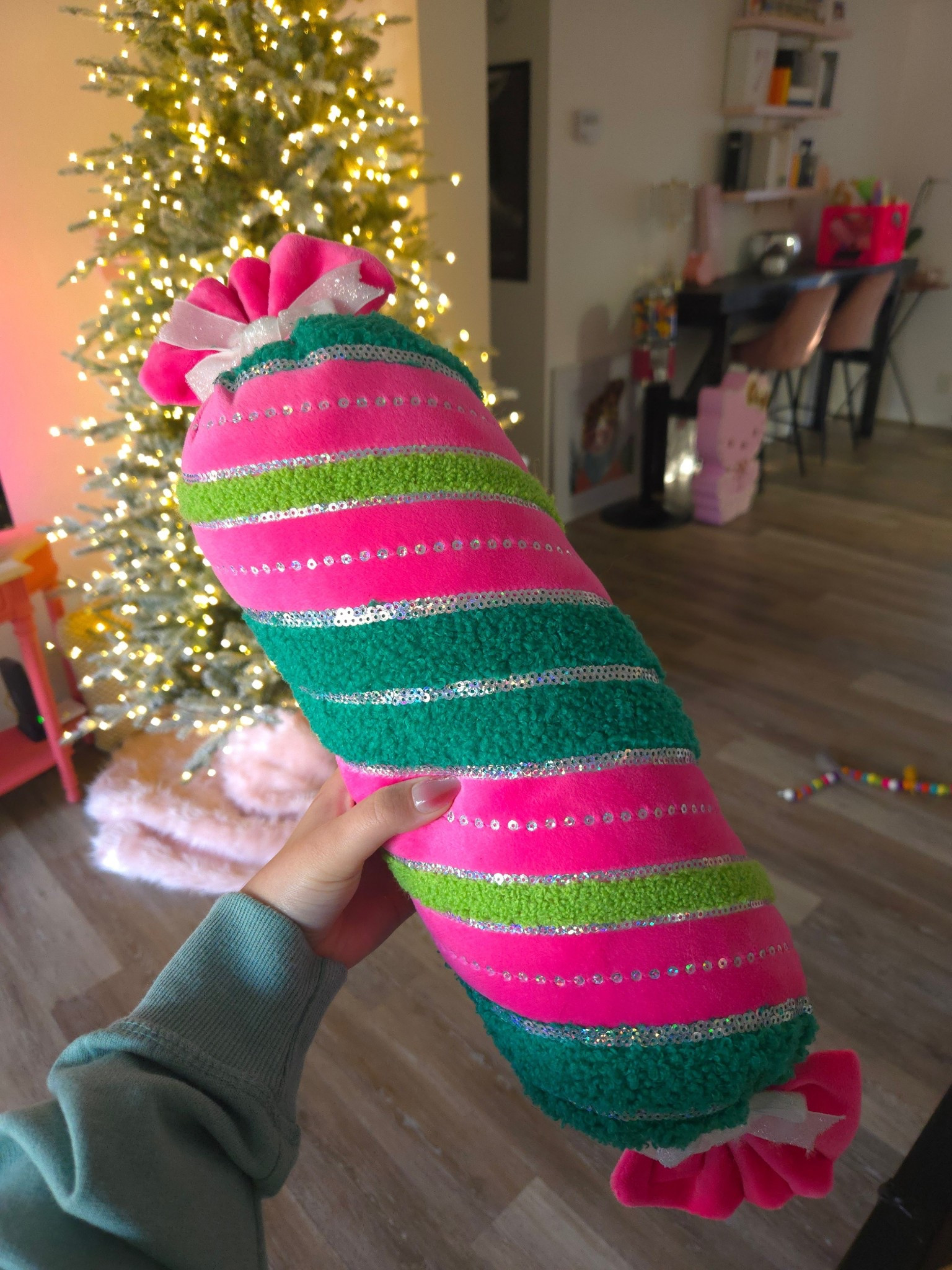 Super cute pink and green candy Christmas pillow from Walmart under $10!

Christmas decor, holiday hosting ideas, Walmart finds, holiday decor

#LTKHome #LTKSeasonal #LTKHoliday