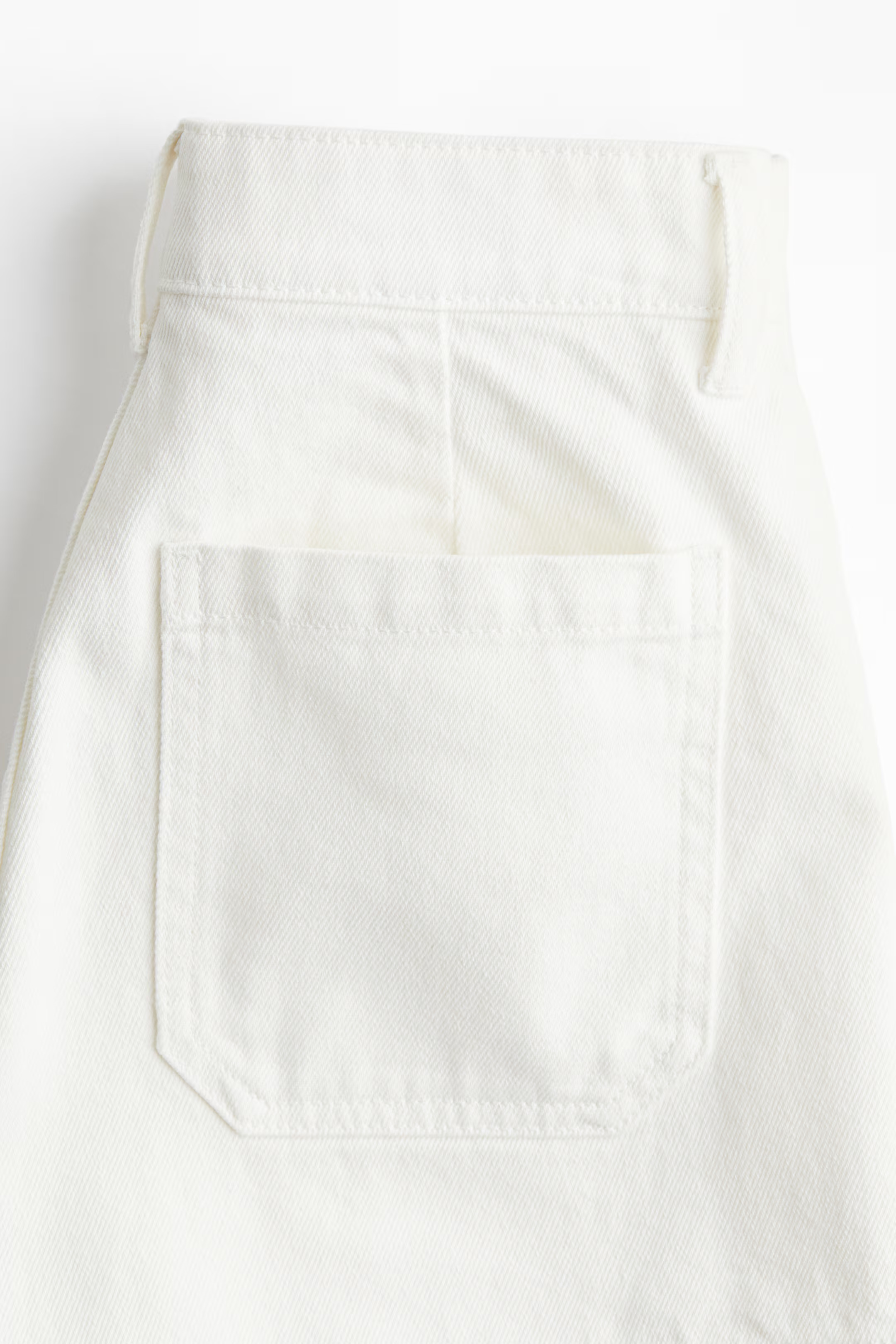 Braided-trim denim shorts - White - Ladies | H&M GB | H&M (UK, MY, IN, SG, PH, TW, HK)