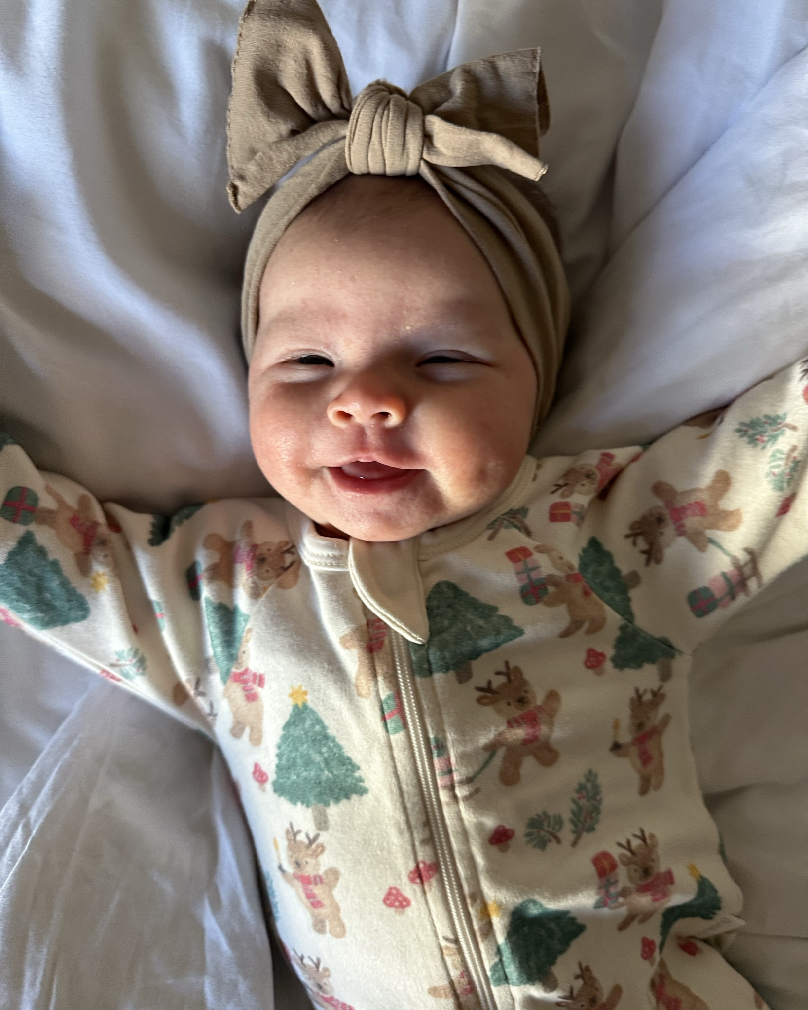 Christmas onesies 

#LTKHoliday #LTKGiftGuide #LTKBaby