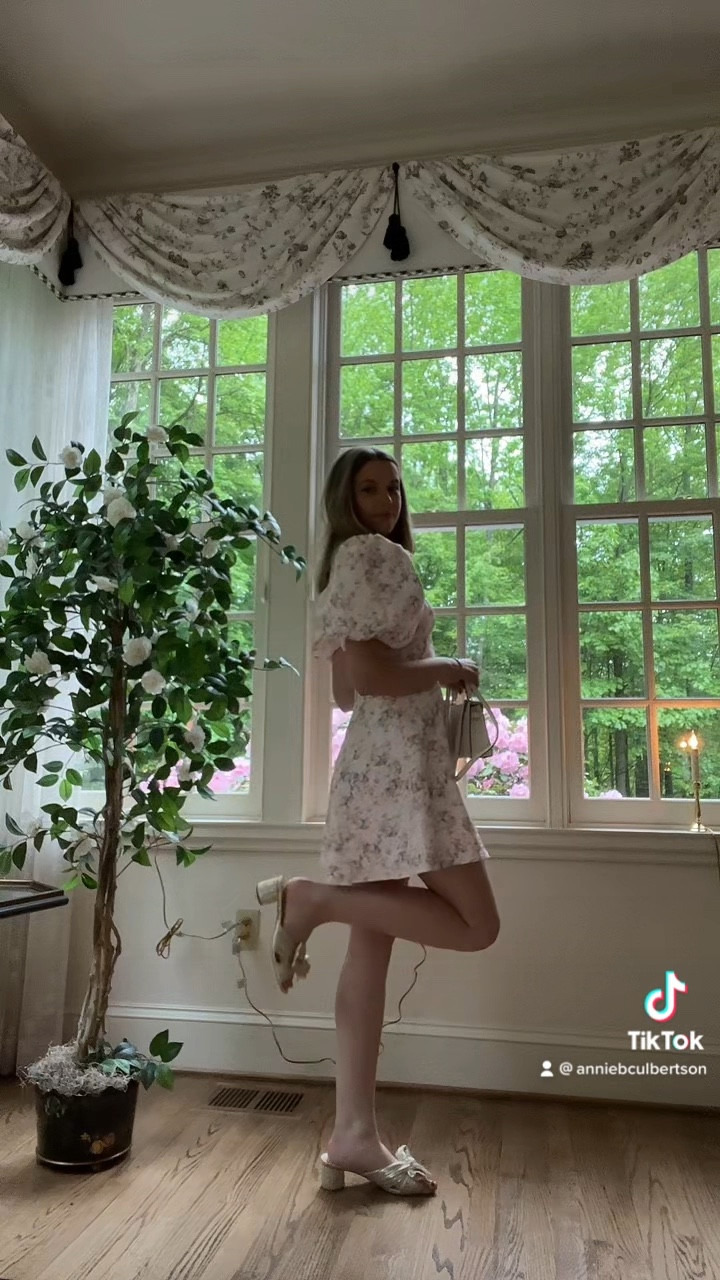 

I am an employee for Tuckernuck. All thoughts and opinions expressed herein are my own and not influenced by Tuckernuck in any way.  The link provided is an affiliate link, which means that I can earn commission if you choose to click through it and purchase an item. 

#LTKshoecrush #LTKstyletip #LTKSeasonal