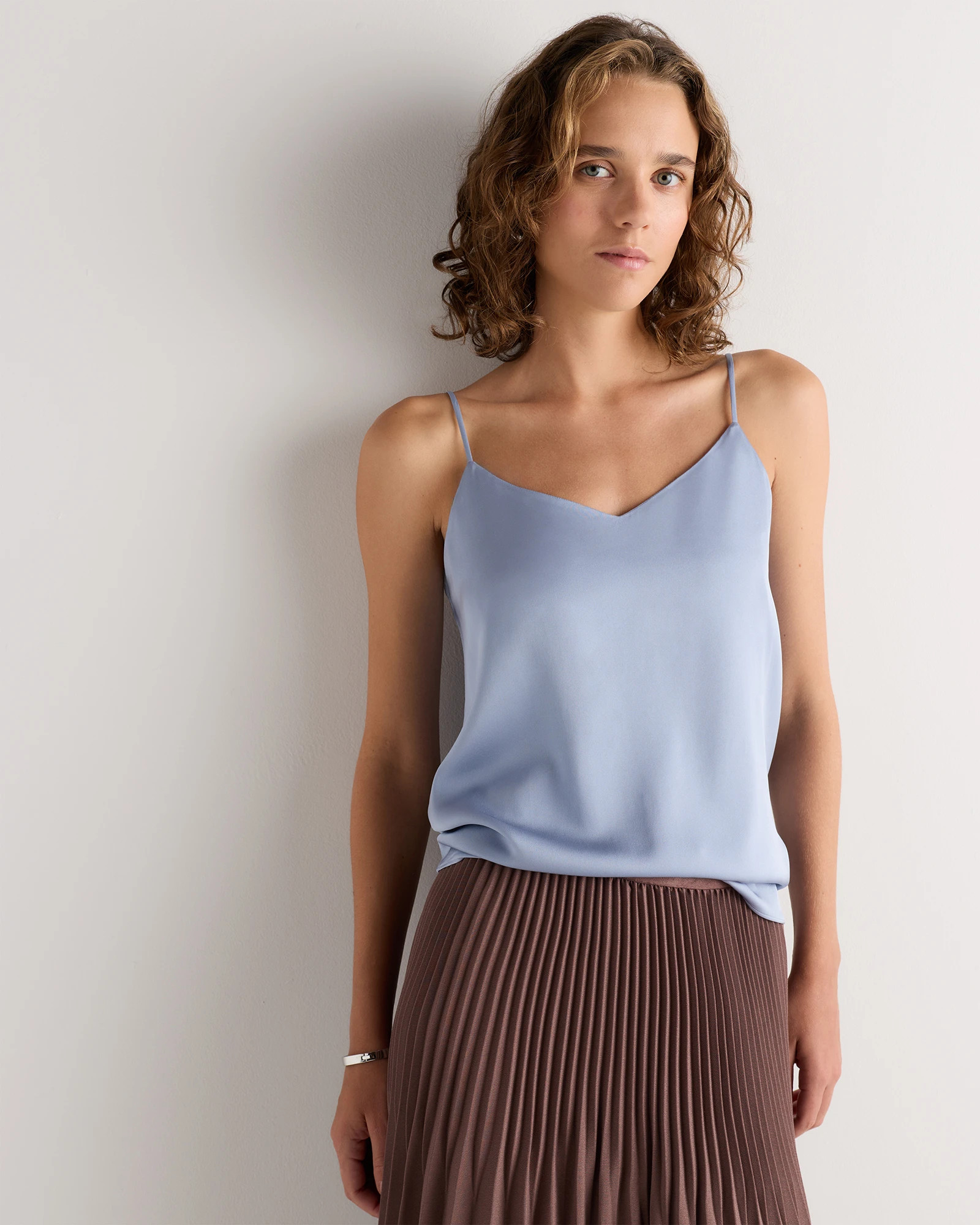 Quince | Women's Washable Stretch Silk V-Neck Cami in Leopard, Size Large | Quince