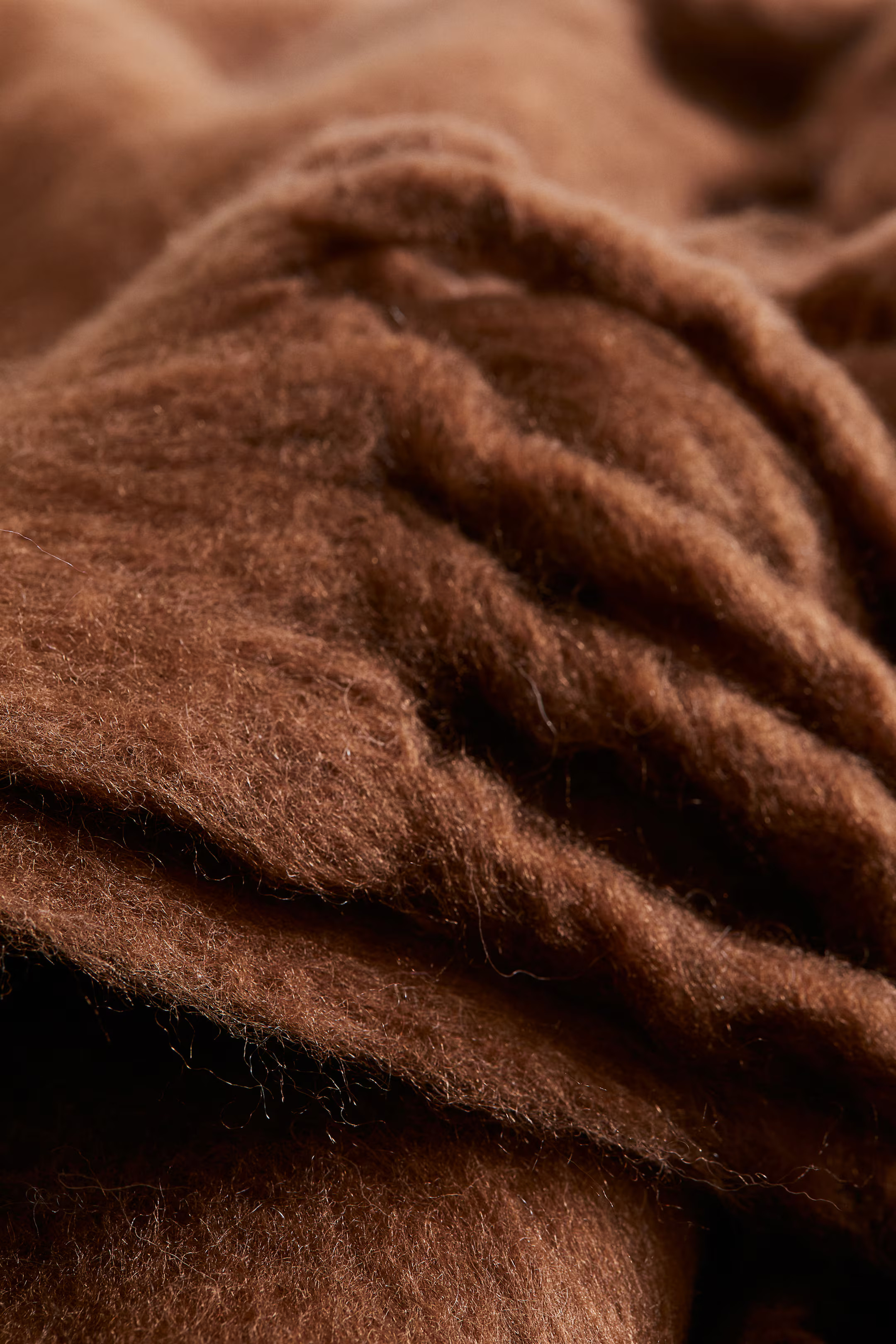 Wool-blend blanket | H&M (UK, MY, IN, SG, PH, TW, HK)