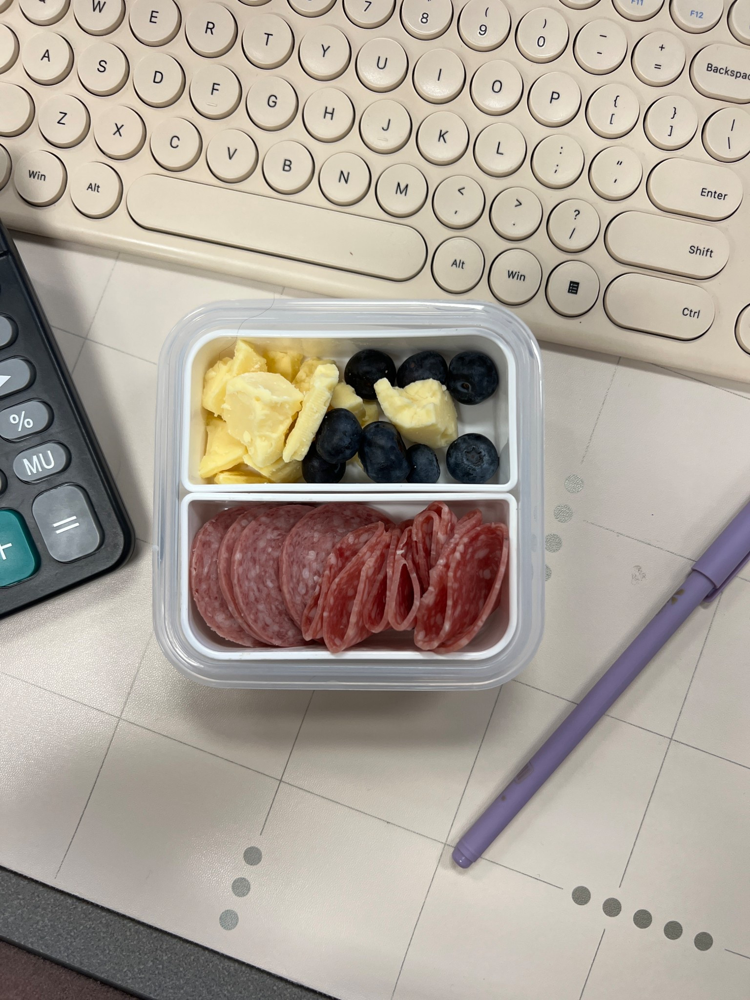 My favorite snack containers!!  