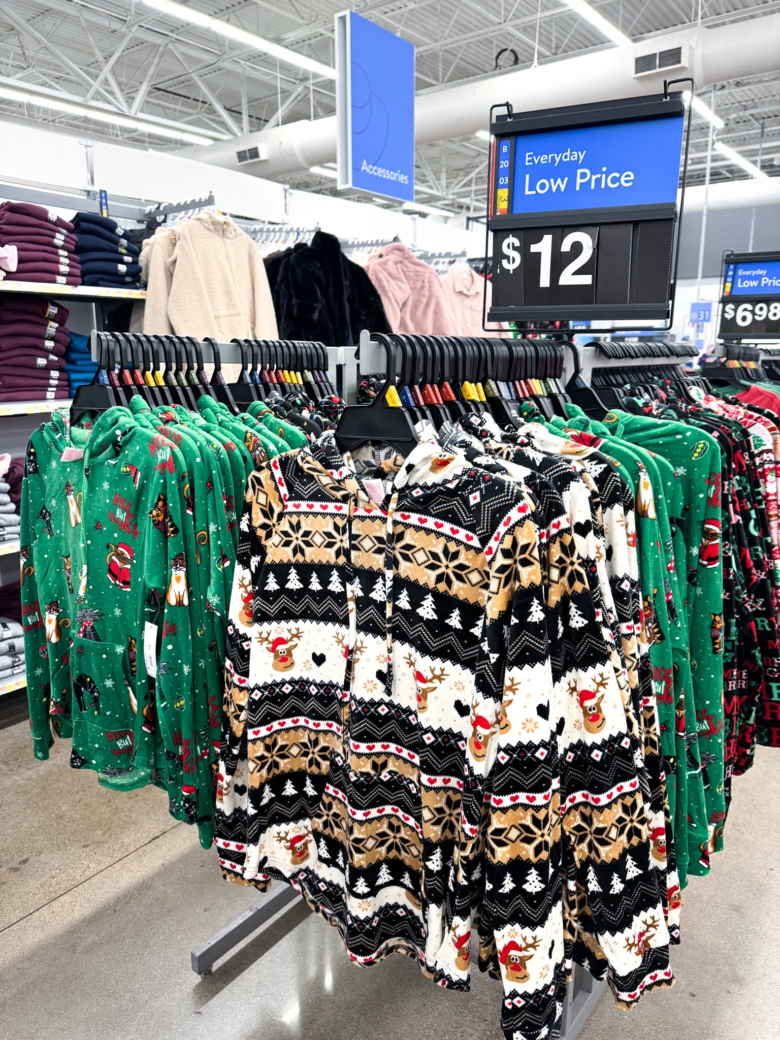 Walmart No Boundaries Juniors Christmas Pullover Hoodie / Christmas outfits / holiday outfits 

#LTKfindsunder50 #LTKSeasonal #LTKHoliday