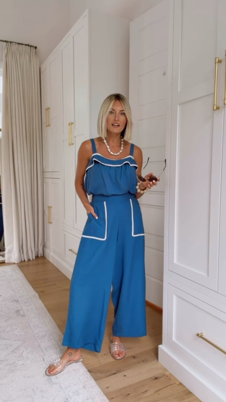 Loving this long pants option for a more elevated summer look 💕 wearing XS.

Loverly Grey, Target find, Target fashion, summer fashion, summer outfit ideas

#LTKootd #LTKSeasonal