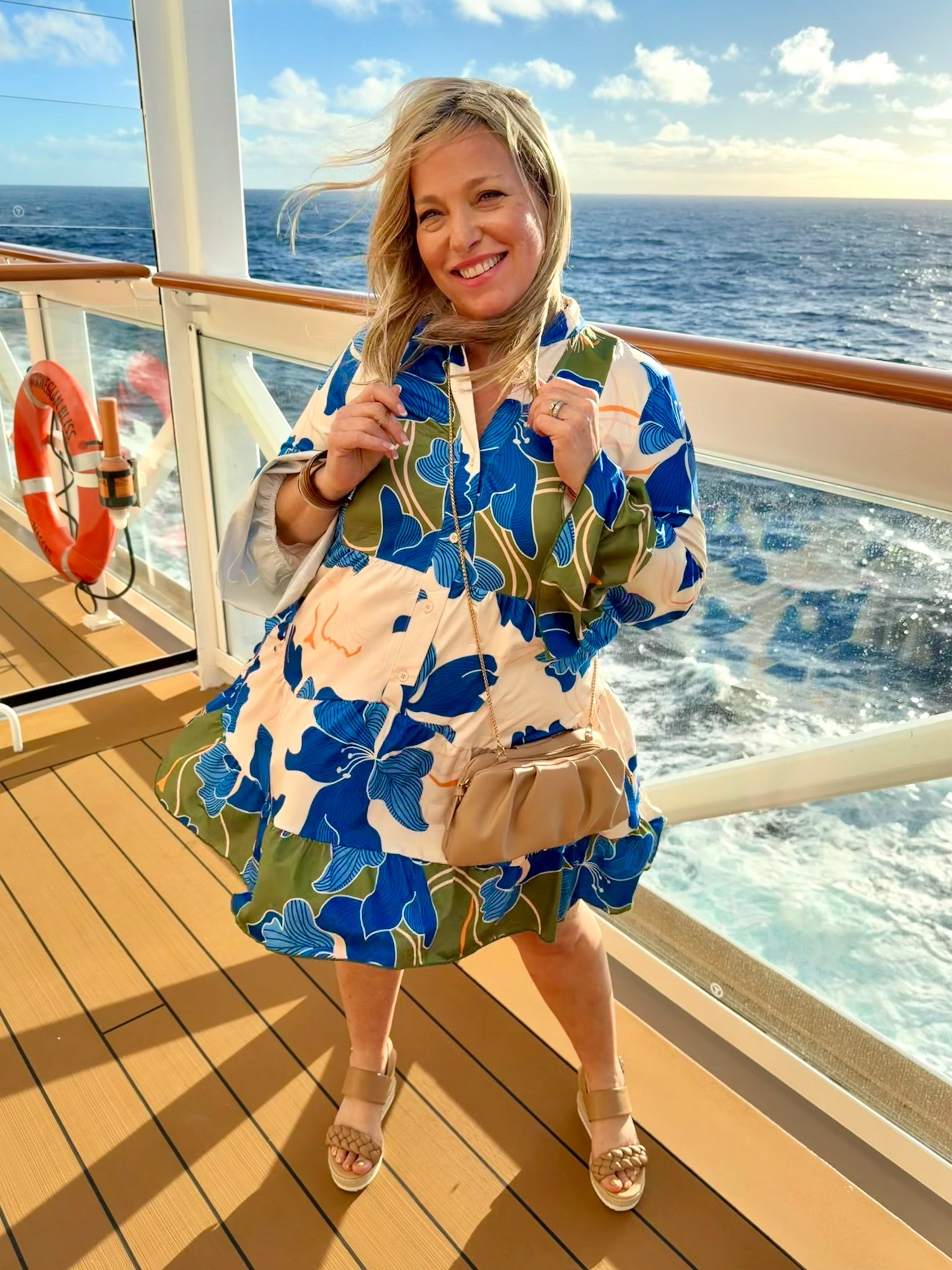 I’m in a small in this petite friendly dress!

#LTKPetite #LTKOver40 #LTKTravel