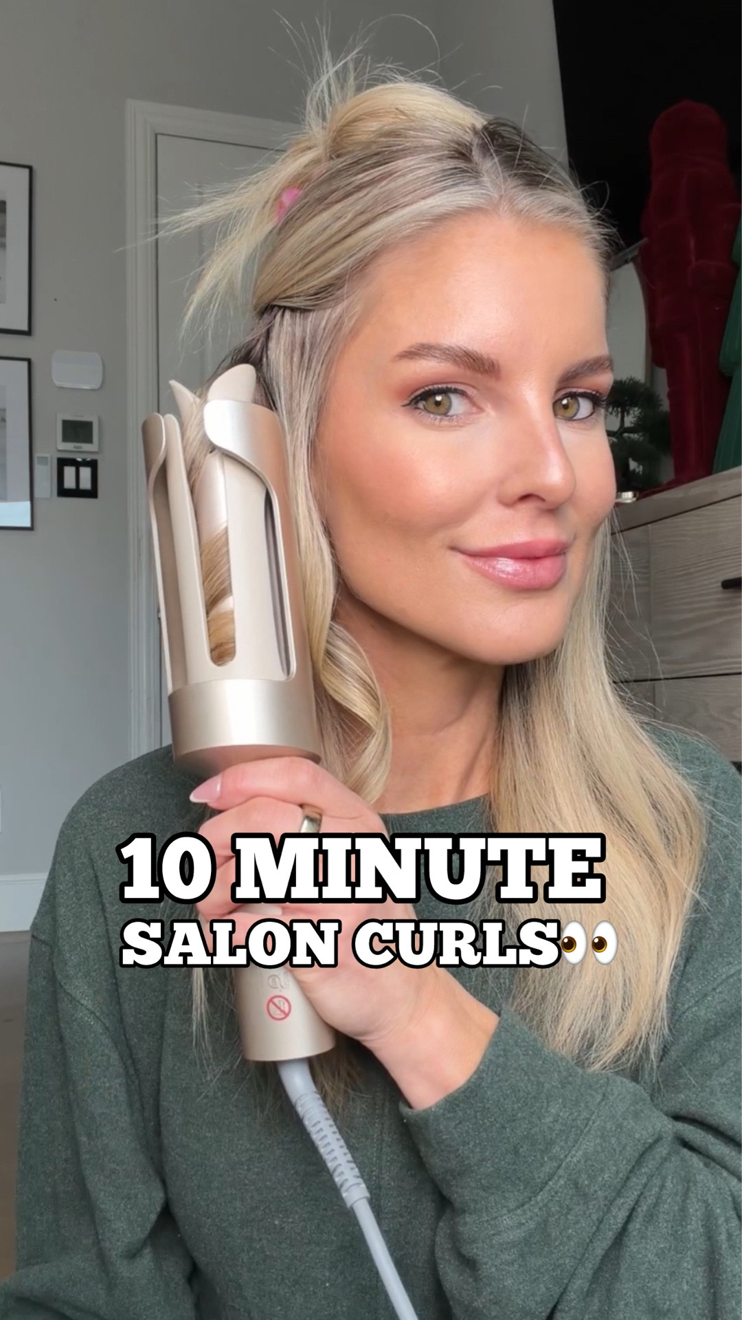 It’s giving Victoria’s Secret runway hair but all you do is push a button🙌🏼✨ Comment “HAIR” below & I’ll send you the link to the BEST curling iron I’ve ever used! 

I am obsessed with this thing ya’ll! 🤩 It literally took me less than 10 minutes to curl my hair!!

#tymobeauty #curlstymo #hairinspo #hairstyles #automaticcurlingiron @tymo_fashiontech