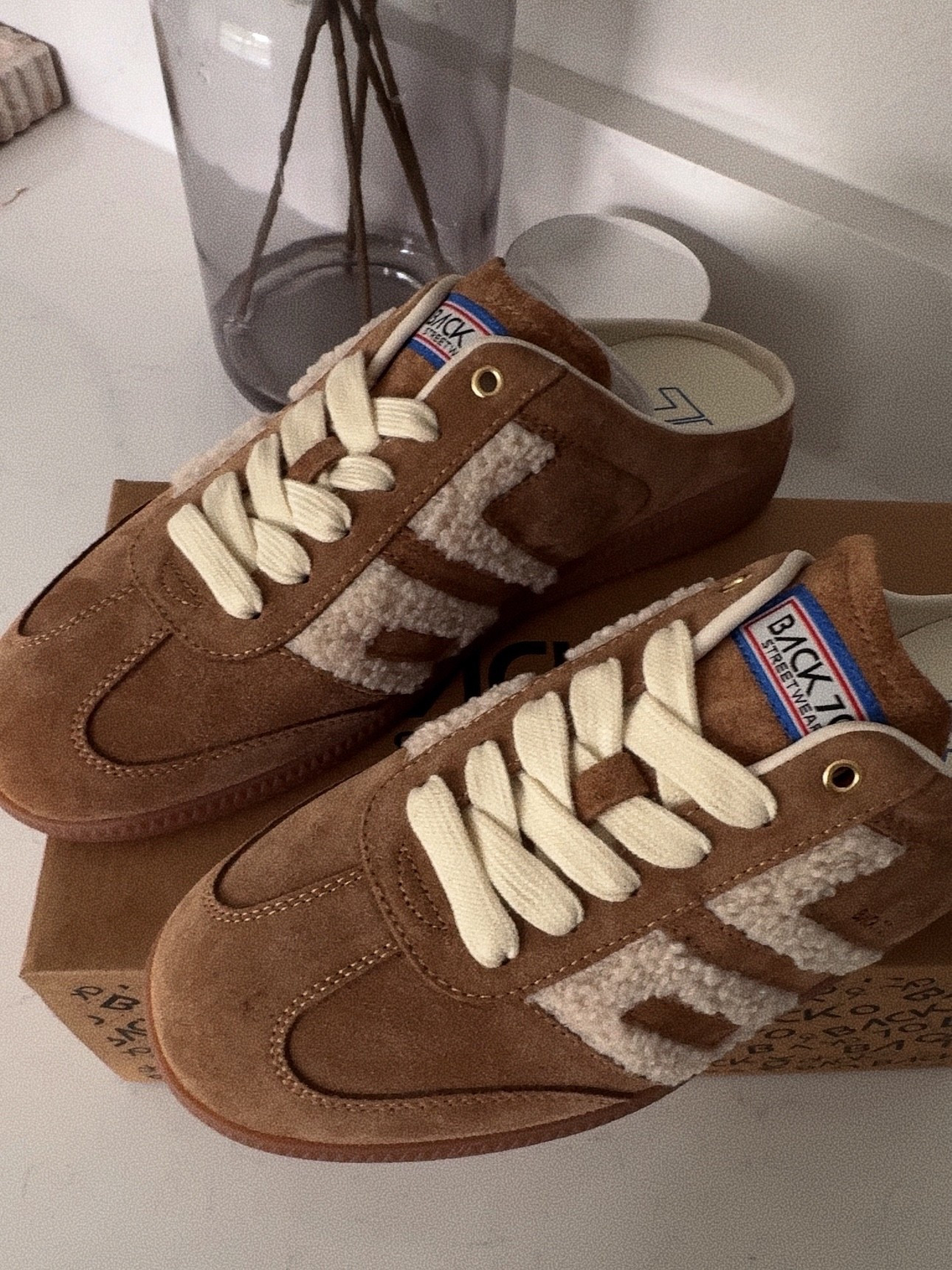 Fall sneakers 

#LTKSeasonal #LTKShoeCrush