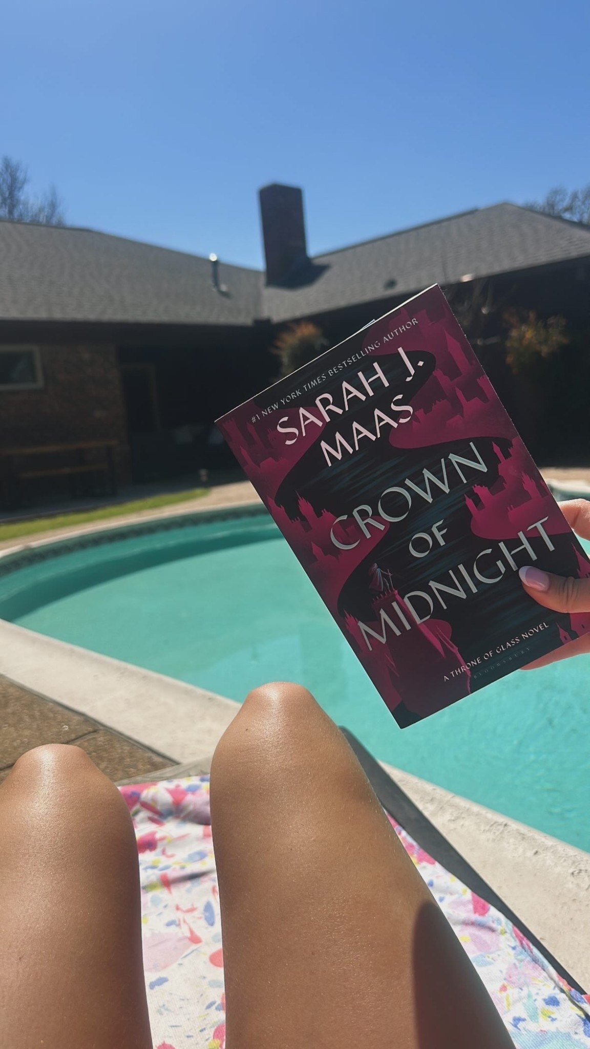 the perfect pool side series! if you like fantasy, you’ll love this!!

#LTKHome #LTKSwim #LTKselfcare