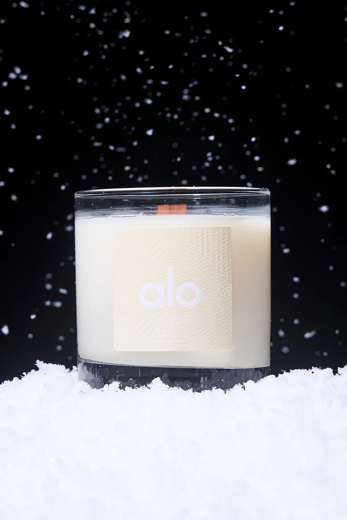 Alo Holiday Candle - 8 oz | Alo Yoga (US)
