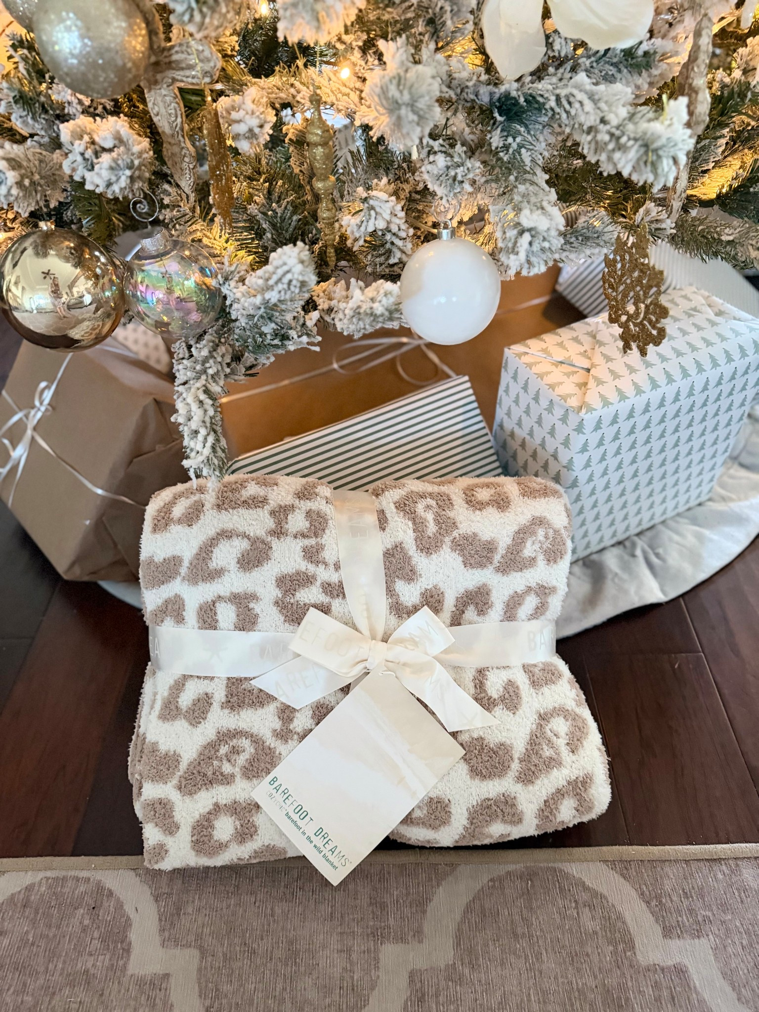 Barefoot dreams blanket on sale! Almost 1/2 off 

#LTKGiftGuide #LTKSaleAlert #LTKFindsUnder100