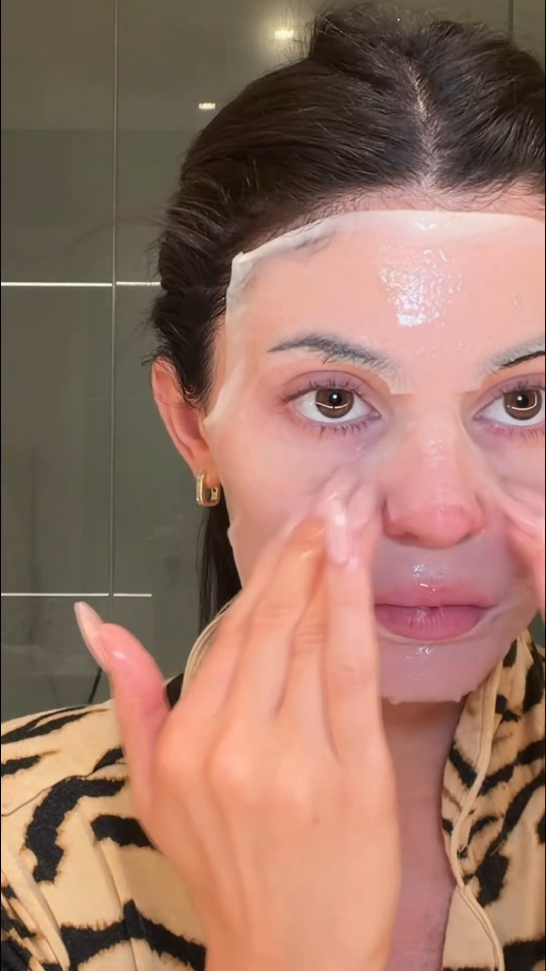 Kylie Jenner is a fan of Korean Face Sheet and Mud Masks | Hydrating, Soothing, Redness, Skin Barrier Support, Pore-Purifying Masks