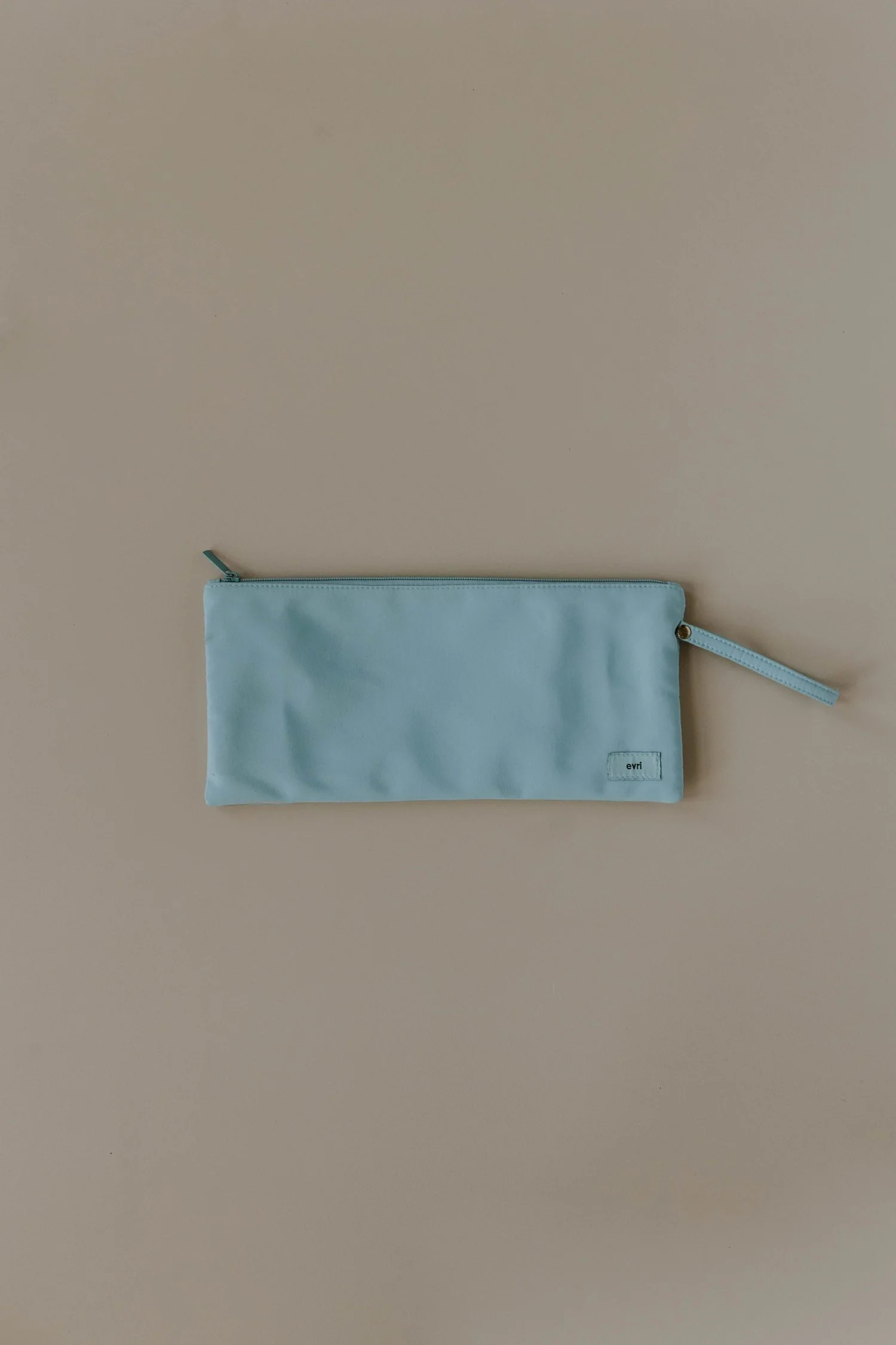 Wet Dry Pouch Sky | Evri LLC