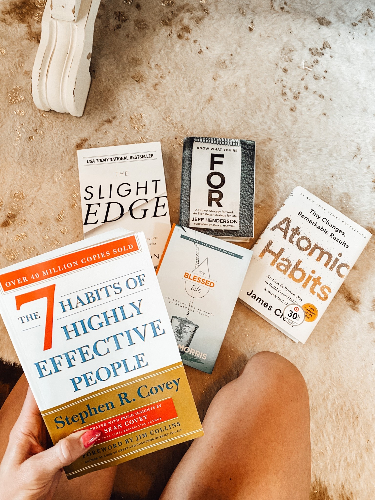 Books to read as an entrepreneur ! Fav was Slight Edge

#LTKFamily #LTKHome