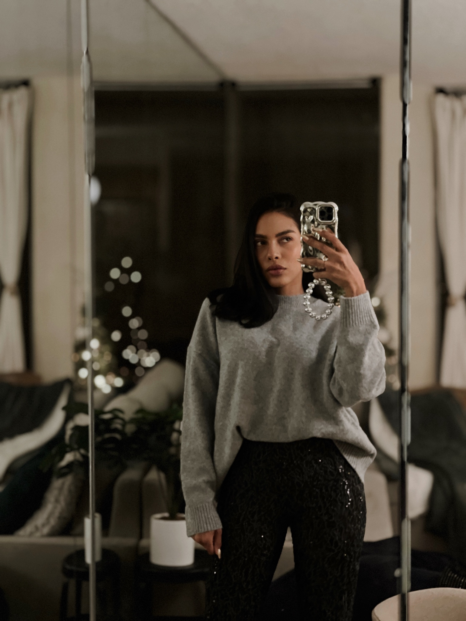 Dark and shiny Christmas Eve 🎄
Sweater: mango
Pants: Zara FLARED SEMI-SHEER SEQUIN LEGGINGS

I added the similar product from ASOS 🖤🎄

Merry Christmas 🎄 

#LTKparties #LTKHoliday #LTKSeasonal